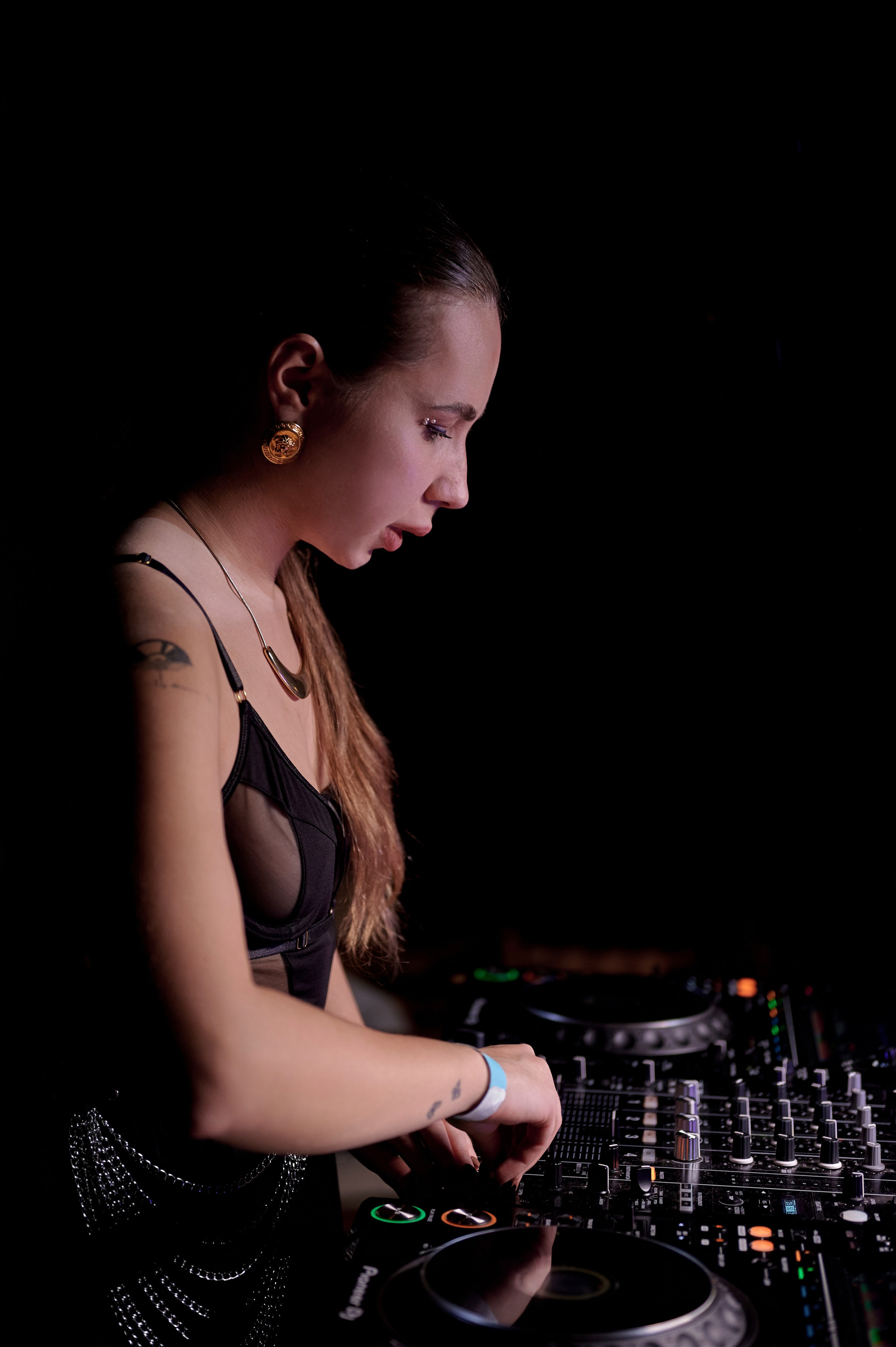 Вечеринка в баре Myst. Анна Гончарова свадебный и репортажный фотограф в Москве