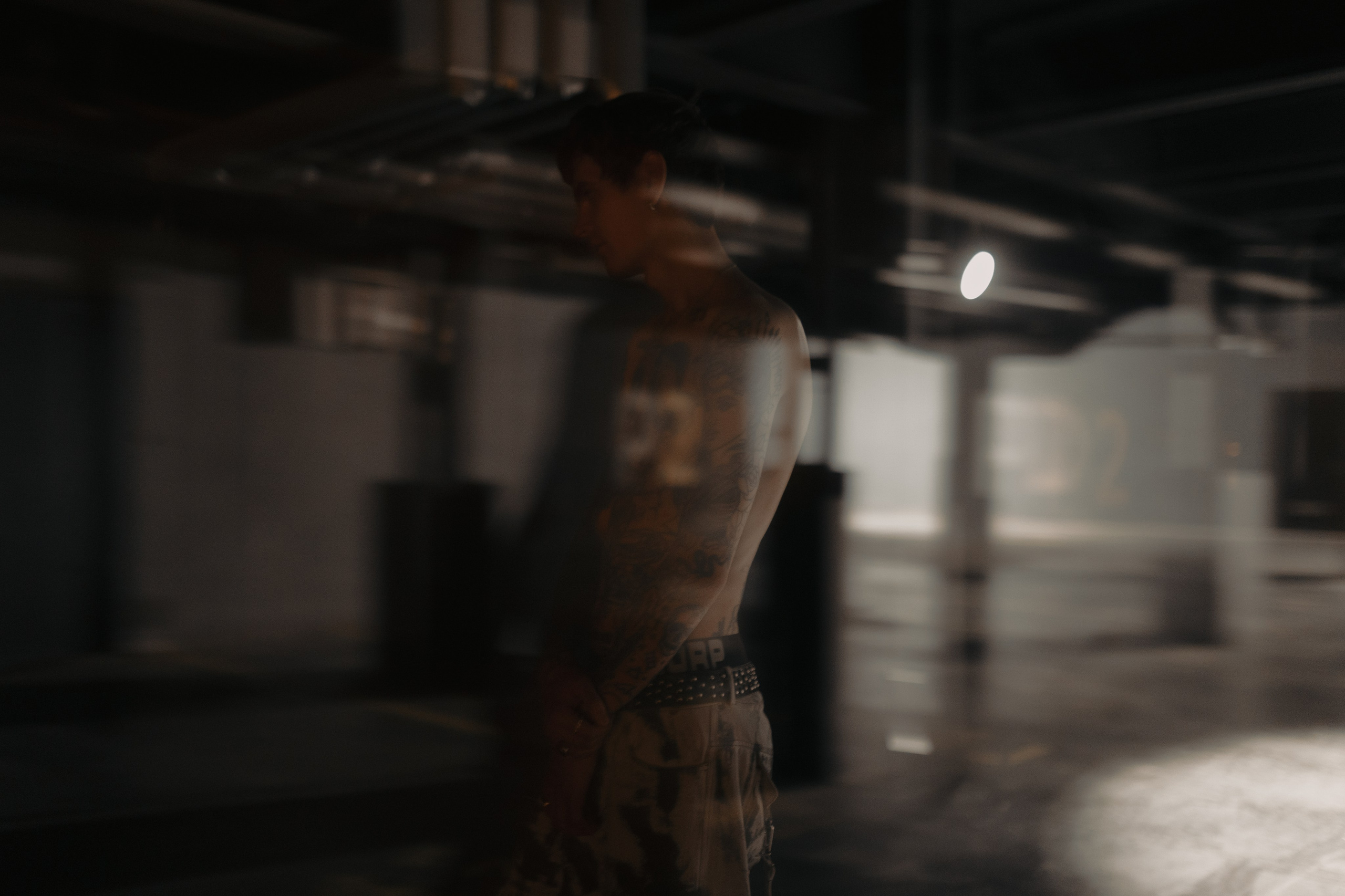 Loweliness. Backstage. @tomrus: Рустам Шагиморданов — фотограф