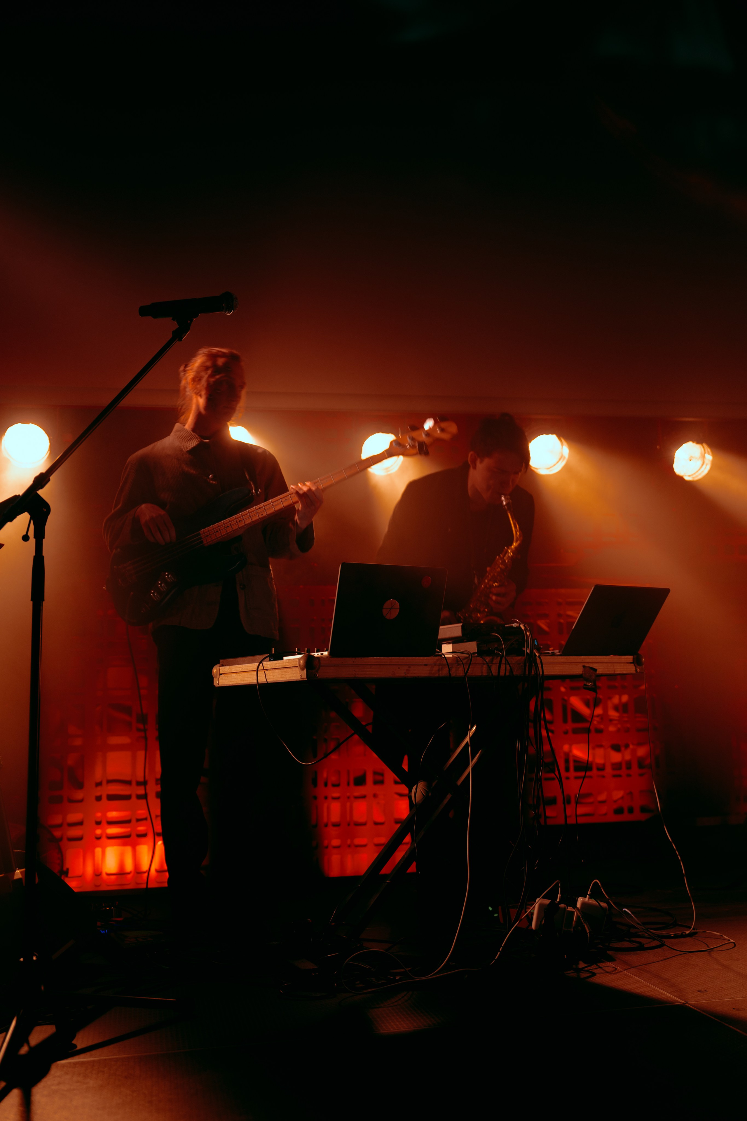 СЛОВО. Ансамбль «КОМОНЬ». @tomrus: Рустам Шагиморданов — фотограф