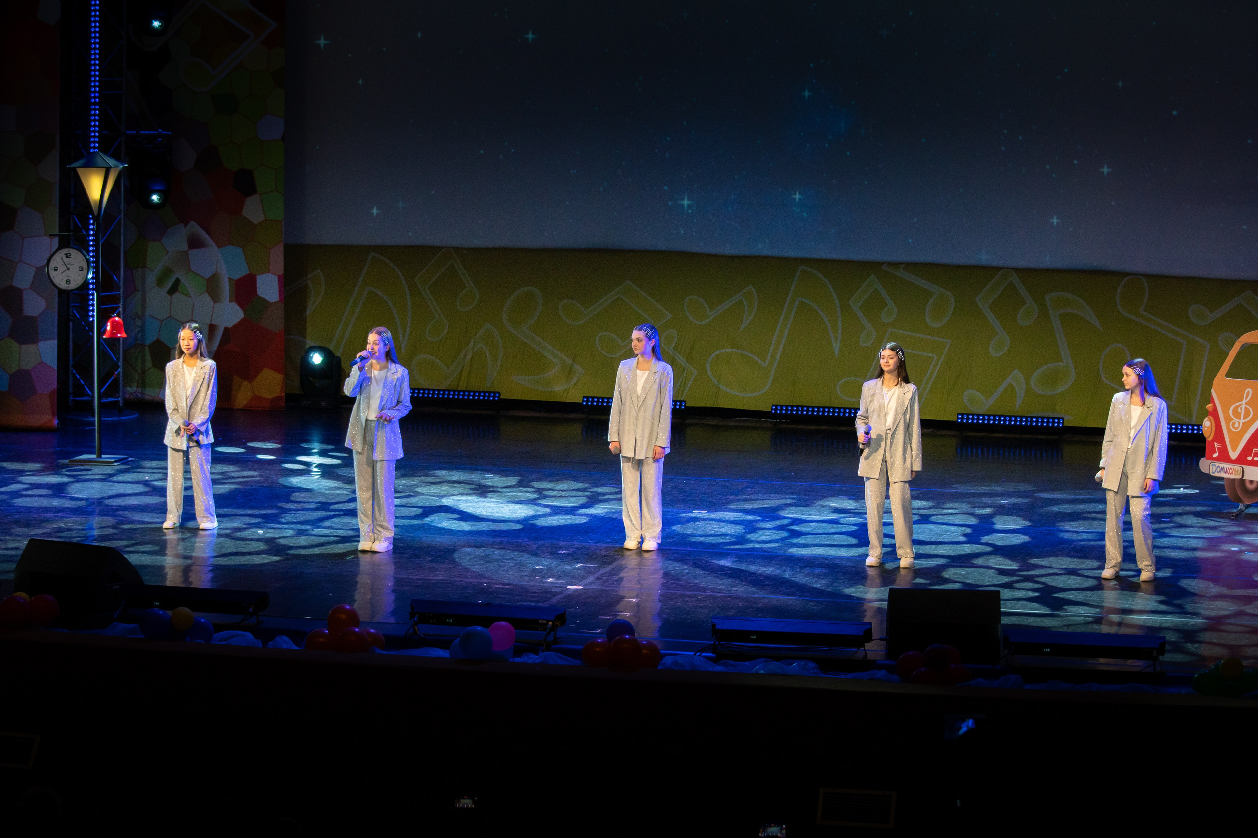 Съёмка концерта для Домисольки, большой концертный зал Космос. «Студия DRONAVT`s» — видеосъёмка и фотография г. Москва