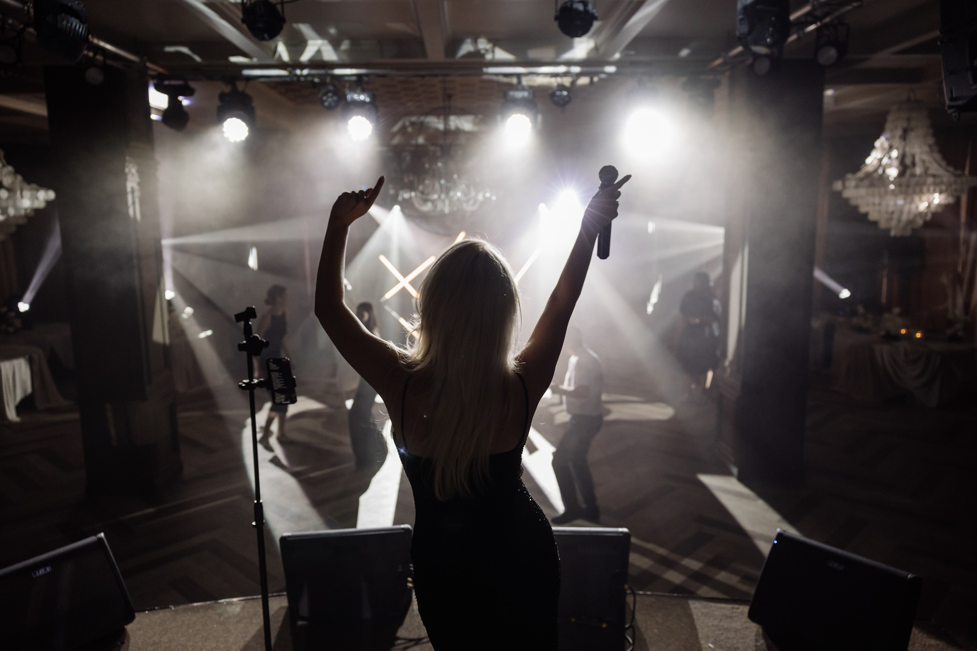 Классика вечна. Владимир Киселев — свадебный фотограф в Москве и по всему миру