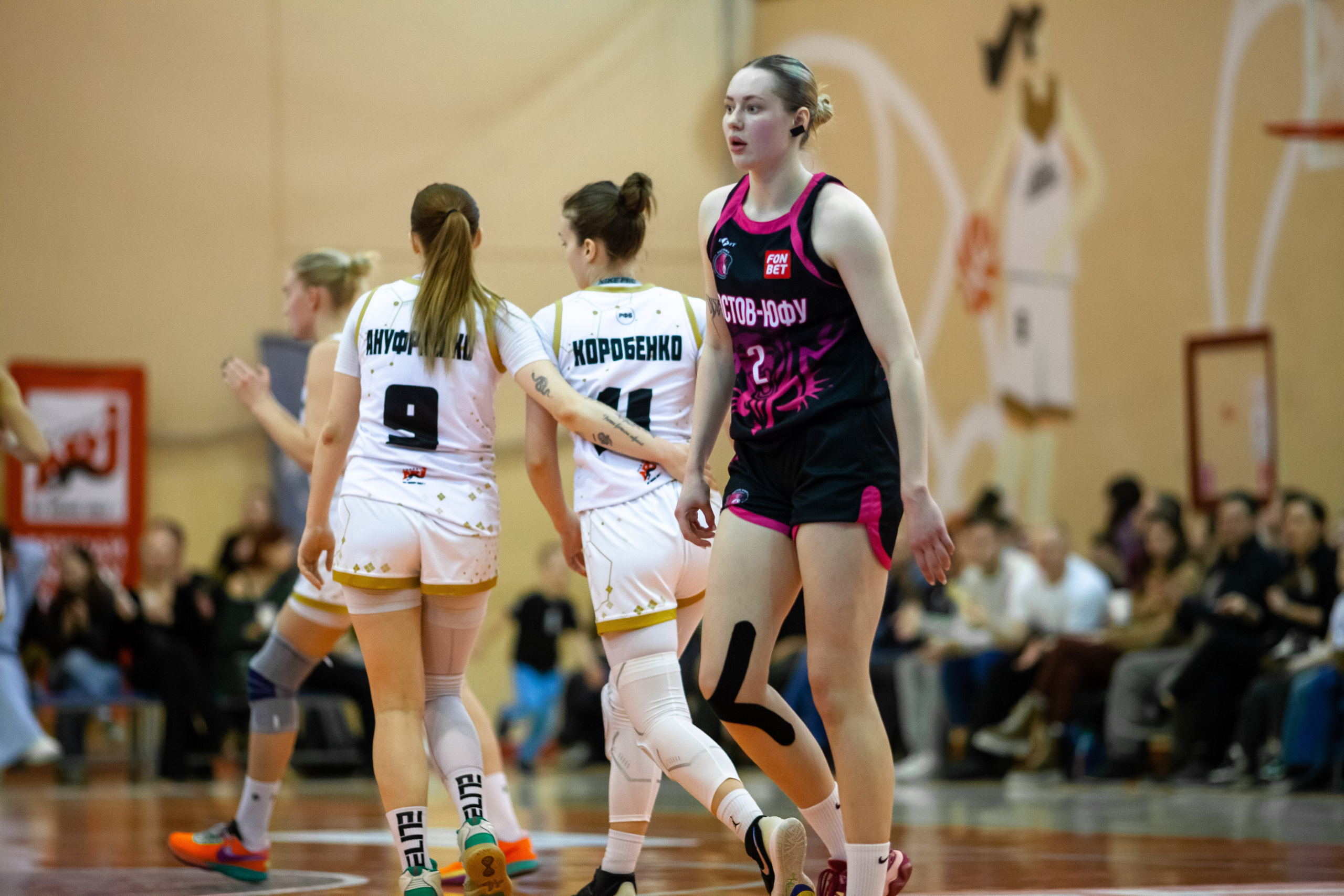 ЧГУ-Атланта — Ростов-ЮФУ / 1 игра. Фотография