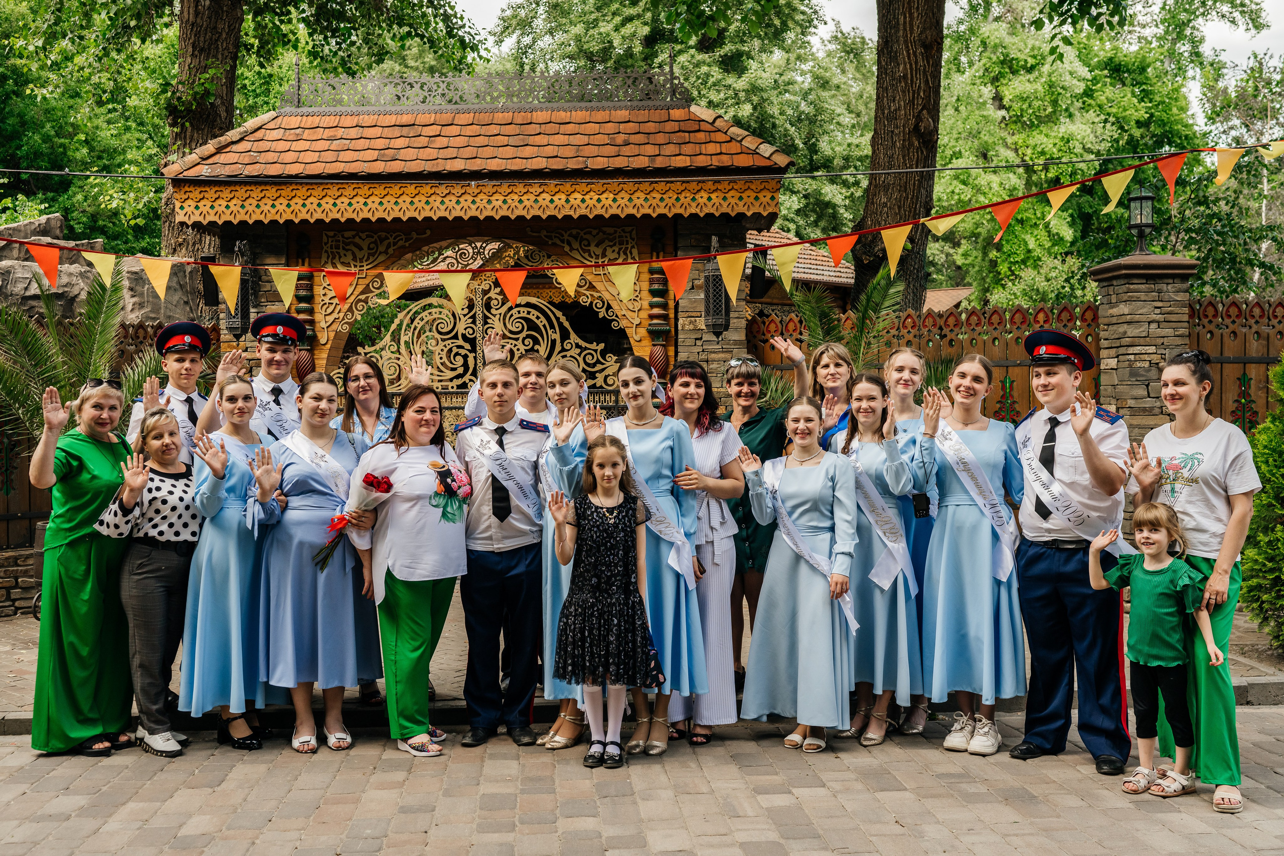 Школьники-кадеты в парке Лога. Фотограф в Каменске-Шахтинском Ольга Сагал