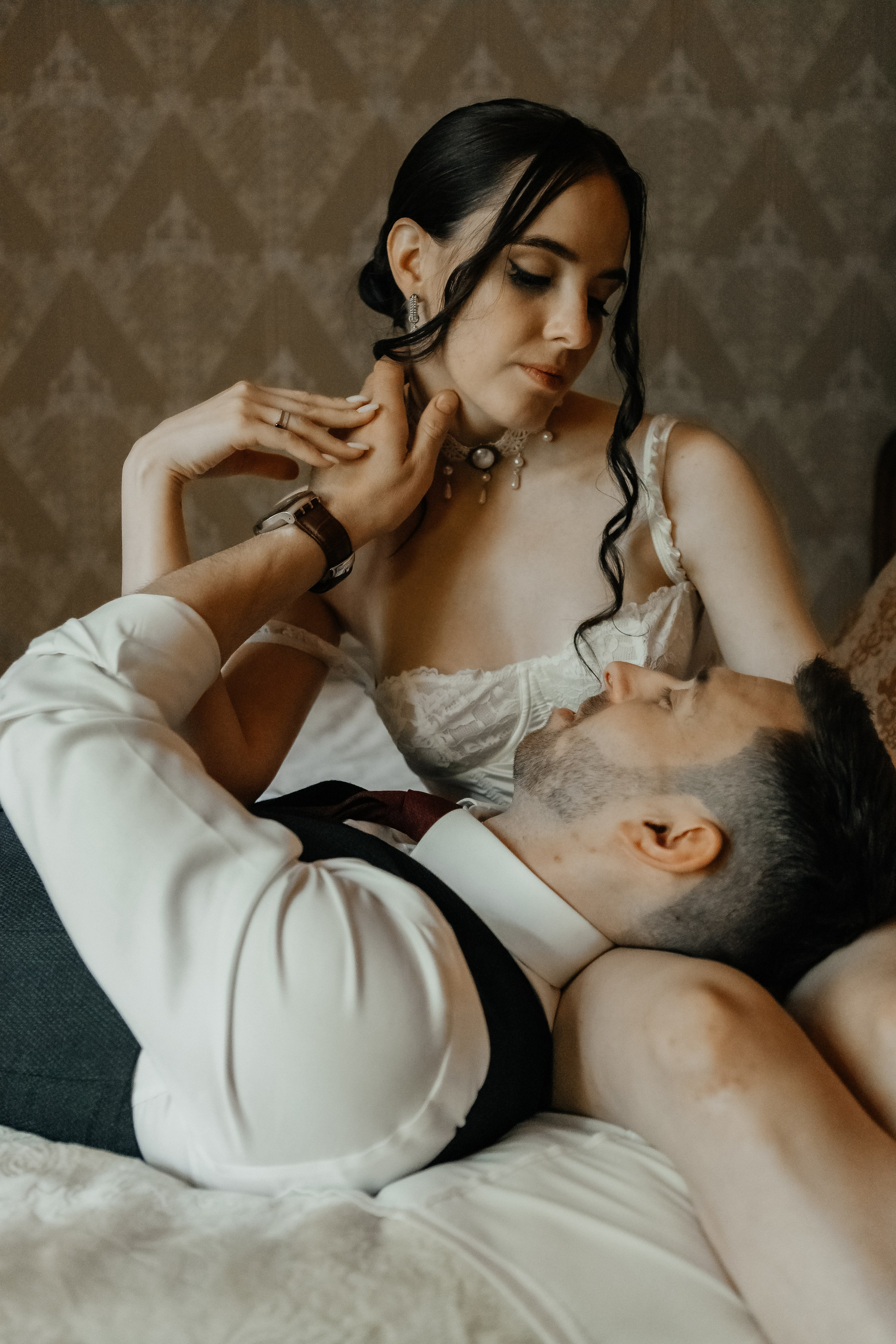 Нежность и страсть в интерьерах XIX века: свадебная будуарная фотосессия. Свадебный фотограф в Москве