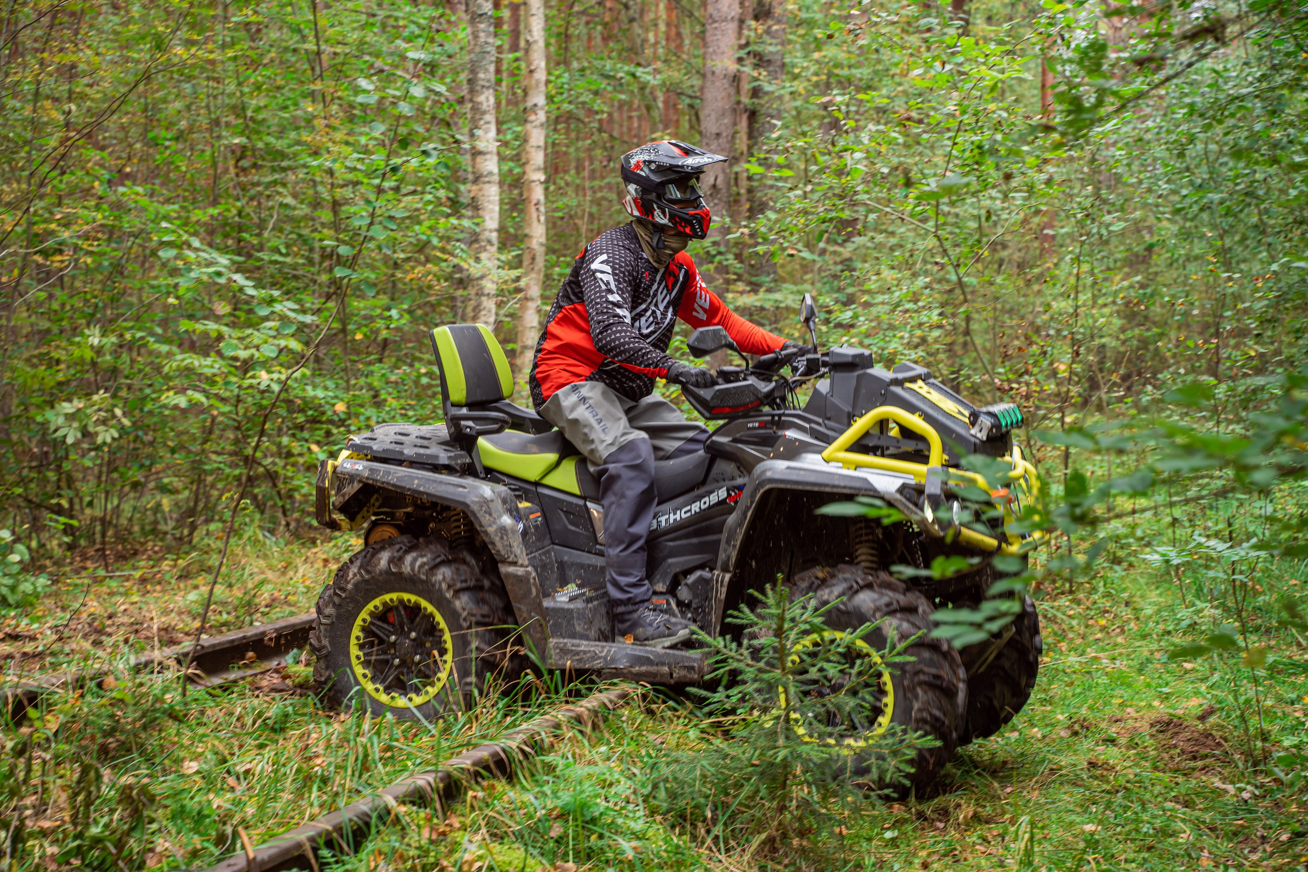 Квадровыезд —спортивный репортаж в Ленинградской области. Свадебный, семейный, портретный, репортажный фотограф в Санкт-Петербурге