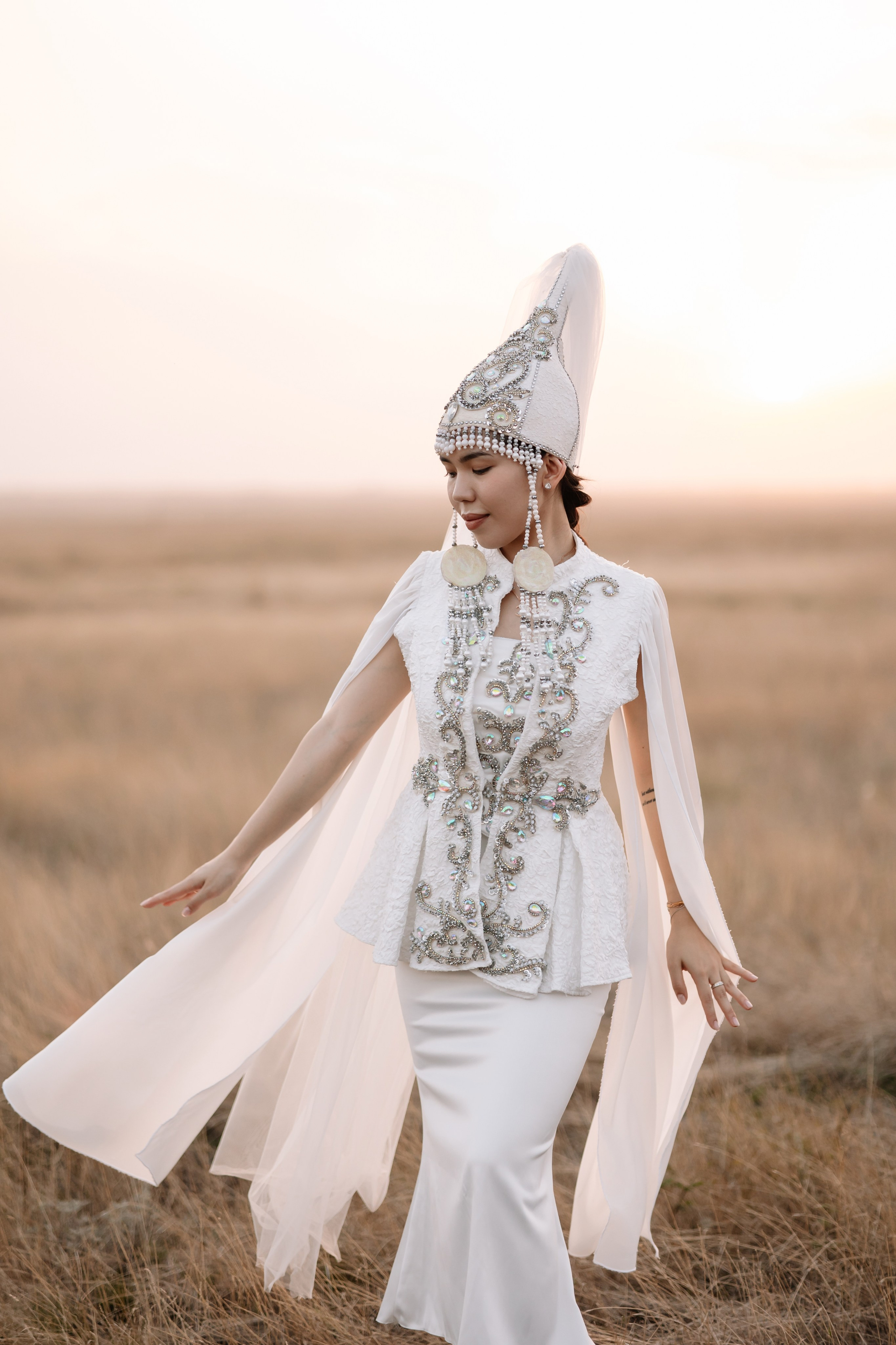 Предсвадебная фотосессия Виктора и Дины. Свадебный и семейный фотограф в Элисте Лиджик Сарлов