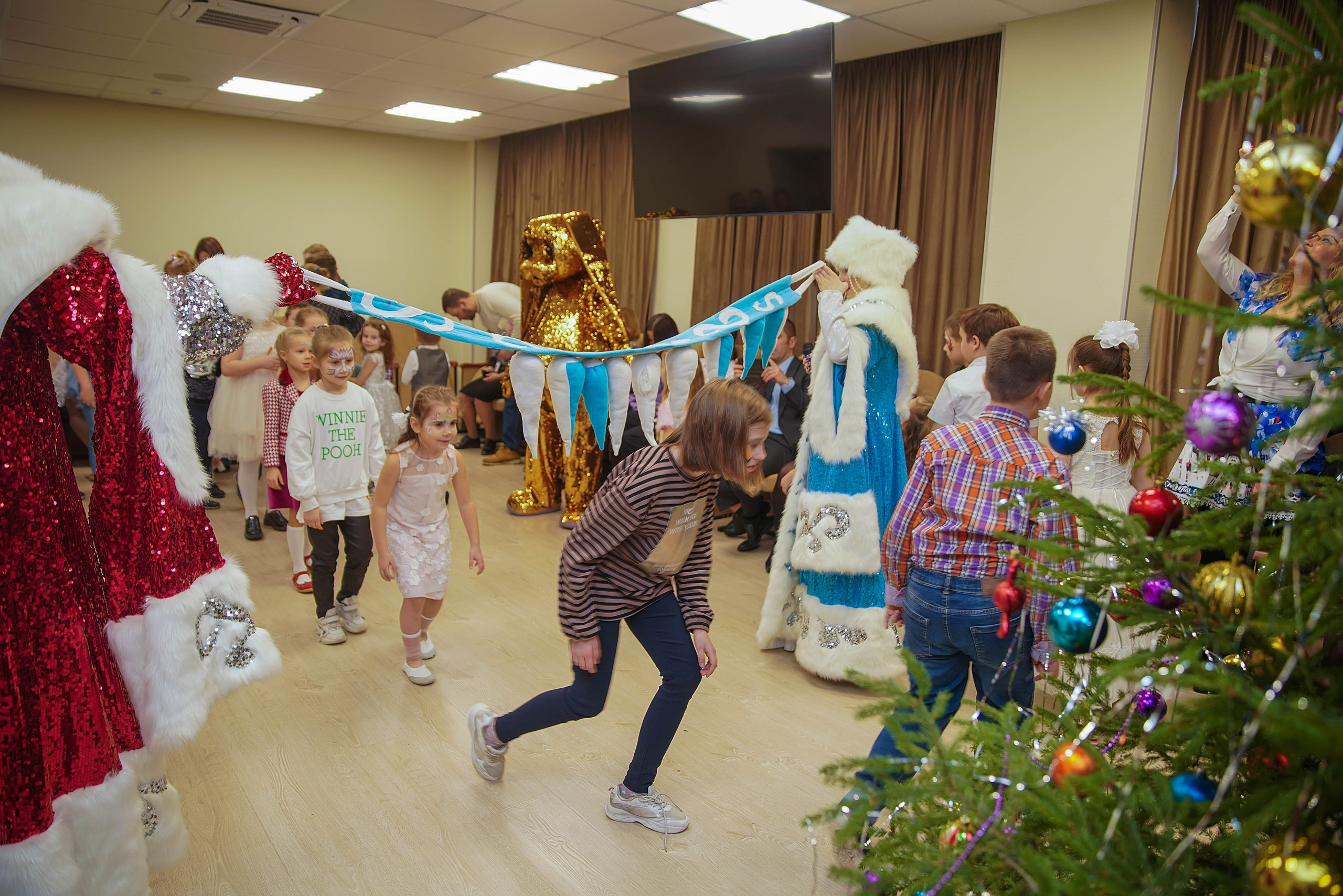 Елка НБД банк. Семейный и детский фотограф в Нижнем Новгороде
