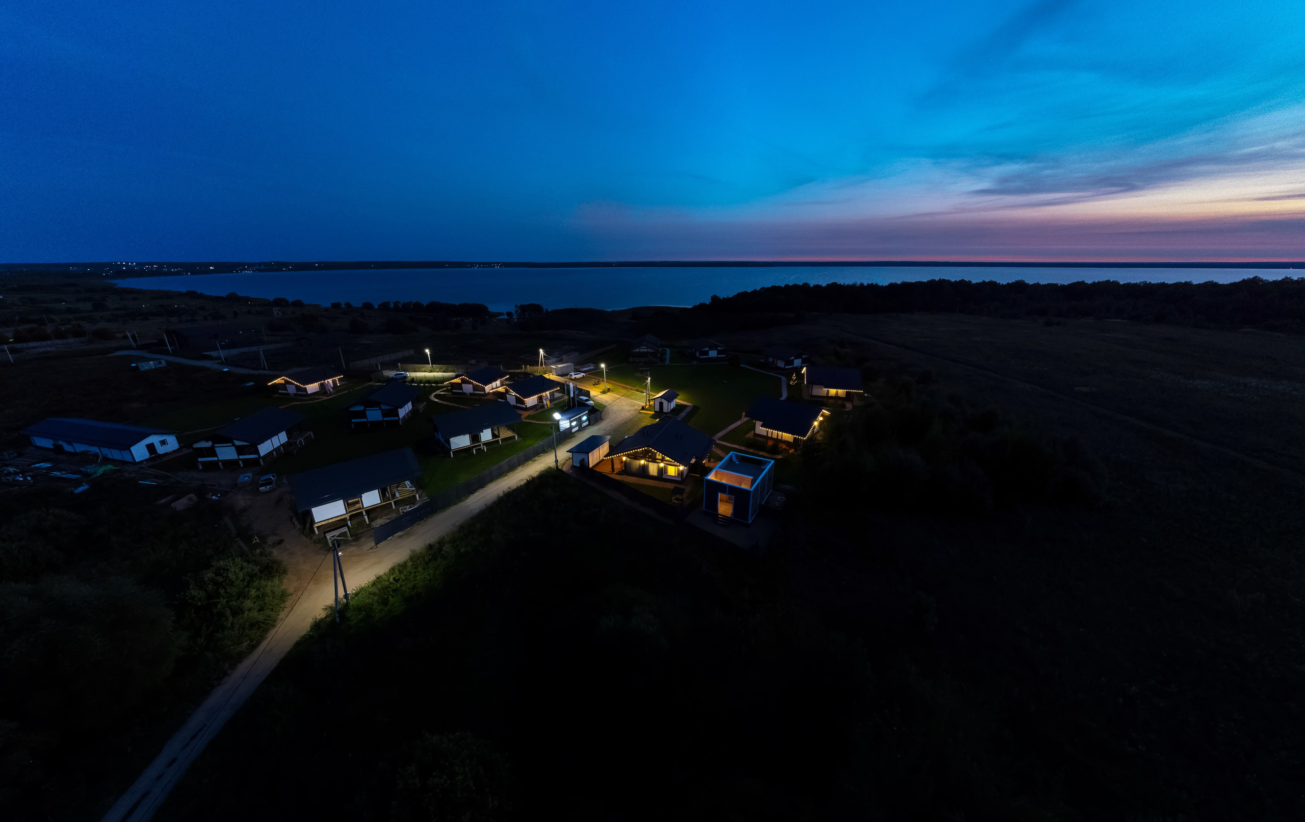 Переславль - Залесский, Загородный клуб "ОЗЕРО", Плещеево озеро, национальный парк, небо, трава, лето, вечер