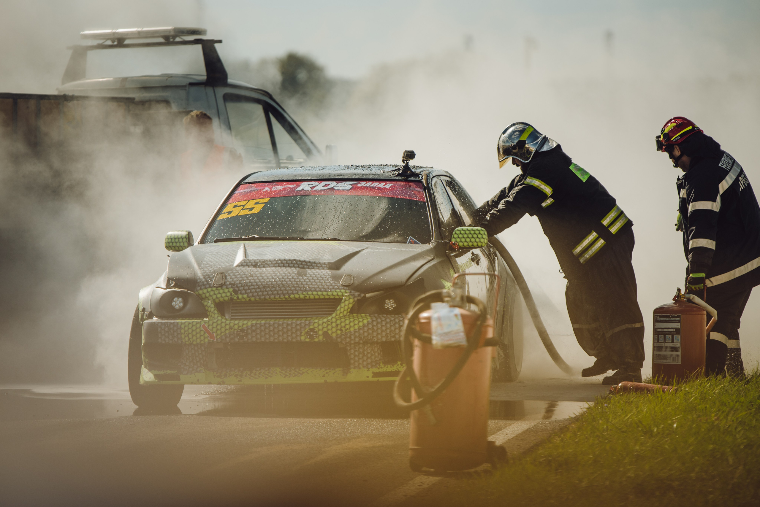 Rds запад ADM Raceway. DeLorein