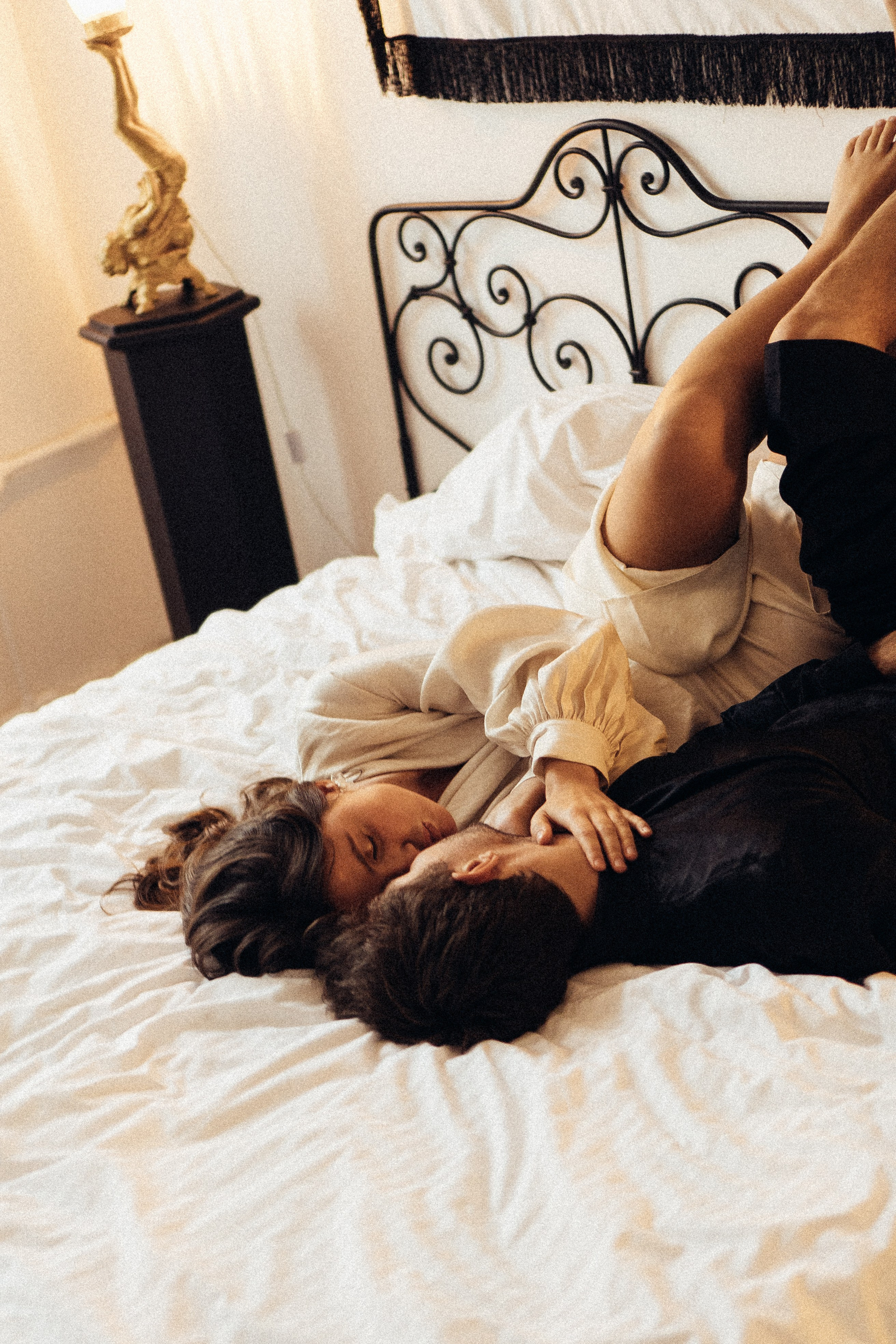 УТРО ЖЕНИХА И НЕВЕСТЫ В ПИТЕРСКОЙ КВАРТИРЕ И СЬЕМКА С СВАДЕБНЫХ ОБРАЗАХ. Профессиональный фотограф, Санкт-Петербург — Виктория Богомолова