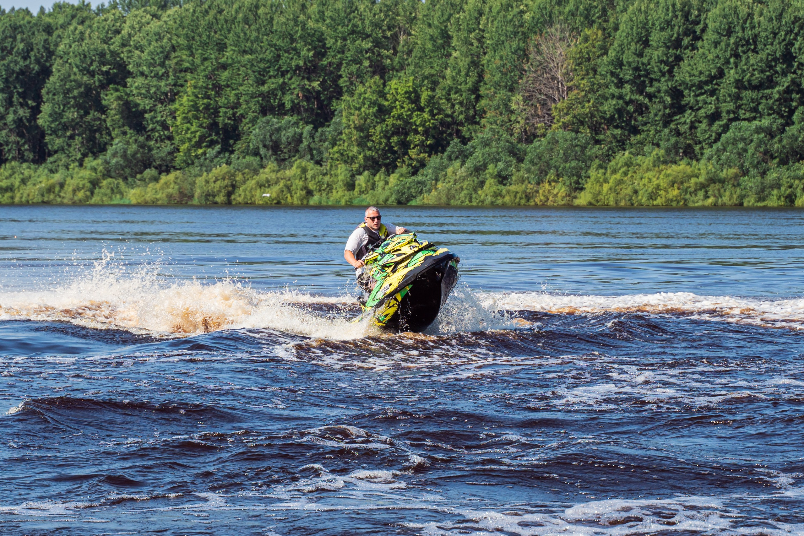 Гидровыезд -Великий Новгород. Свадебный, семейный, портретный, репортажный фотограф в Санкт-Петербурге