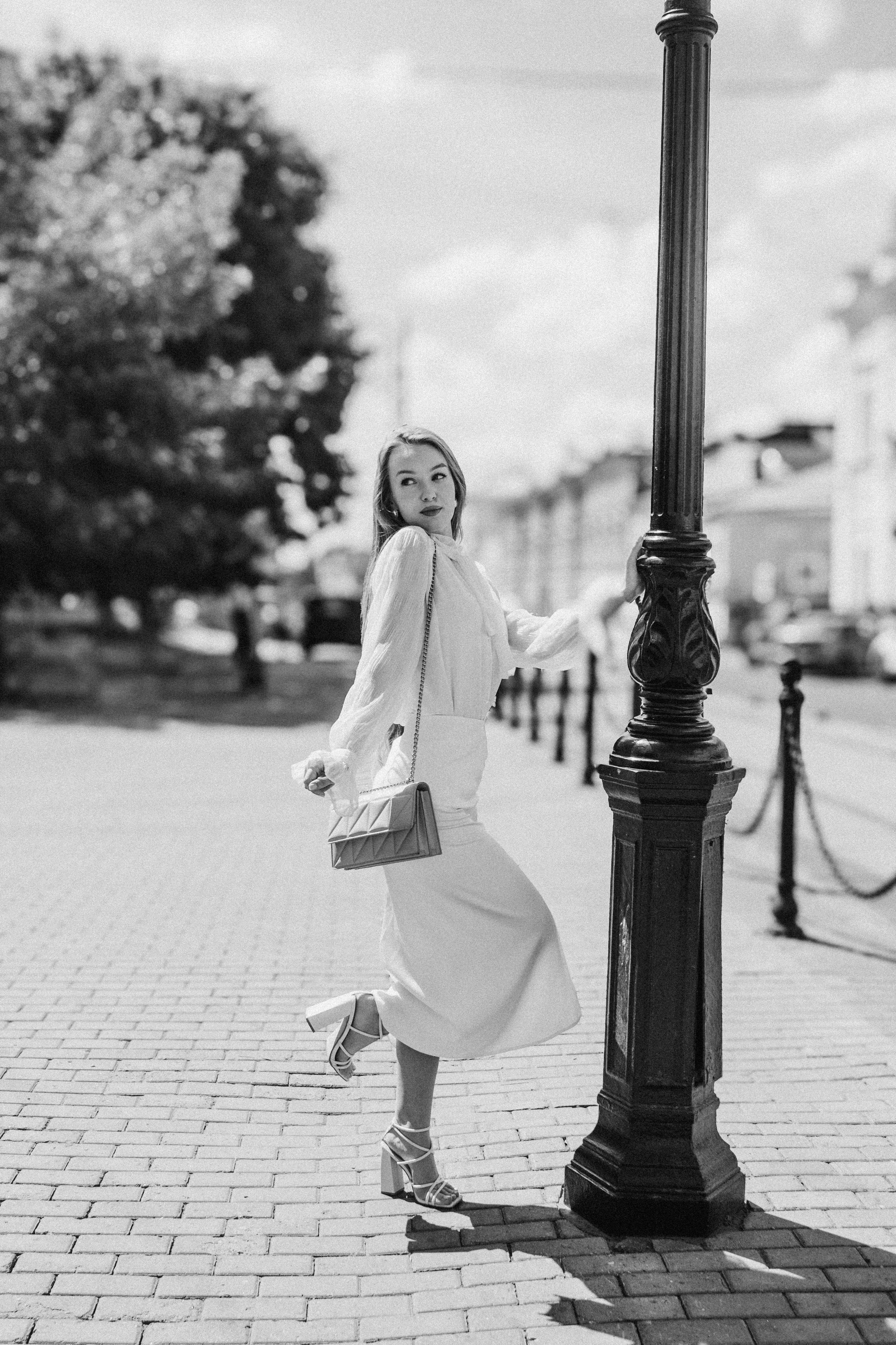 Sofiya. Я — Алёна и я фотографирую красиво (е)