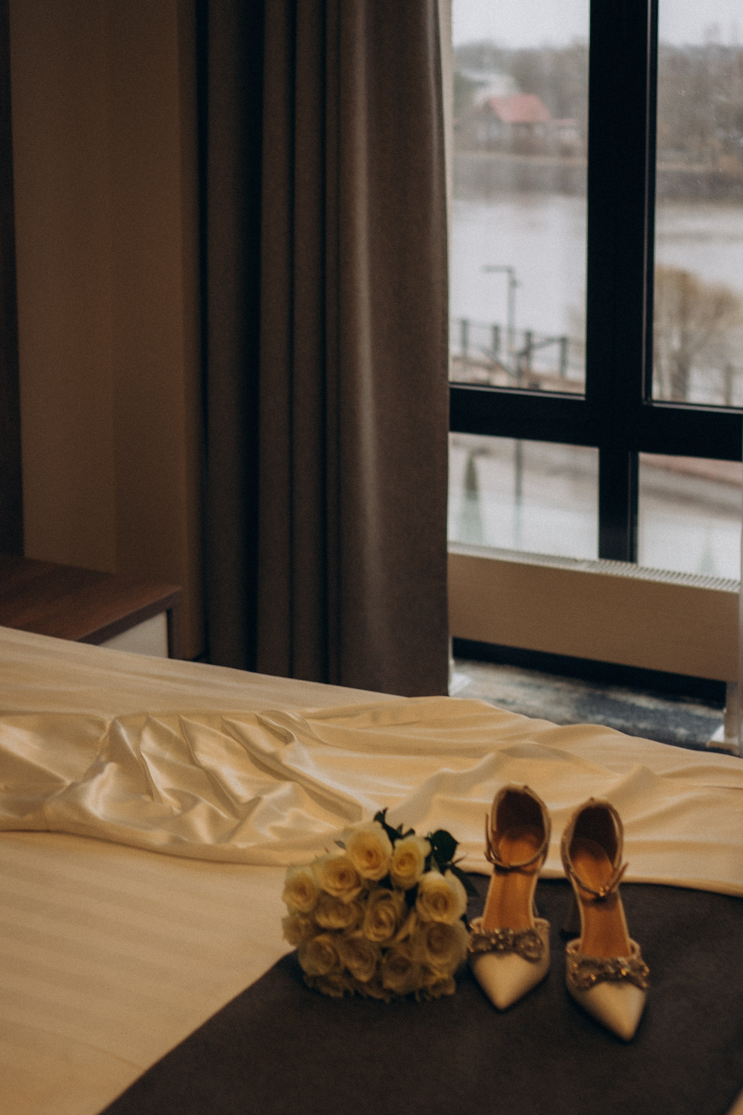 СВАДЕБНАЯ СЬЕМКА СБОРОВ ЖЕНИХА И НЕВЕСТЫ В ОТЕЛЕ И ТАКЖЕ ФОТОСЕССИИЯ В ОТЕЛЕЕ МЕГАПОЛИС БРЯНСК. Профессиональный фотограф, Санкт-Петербург — Виктория Богомолова