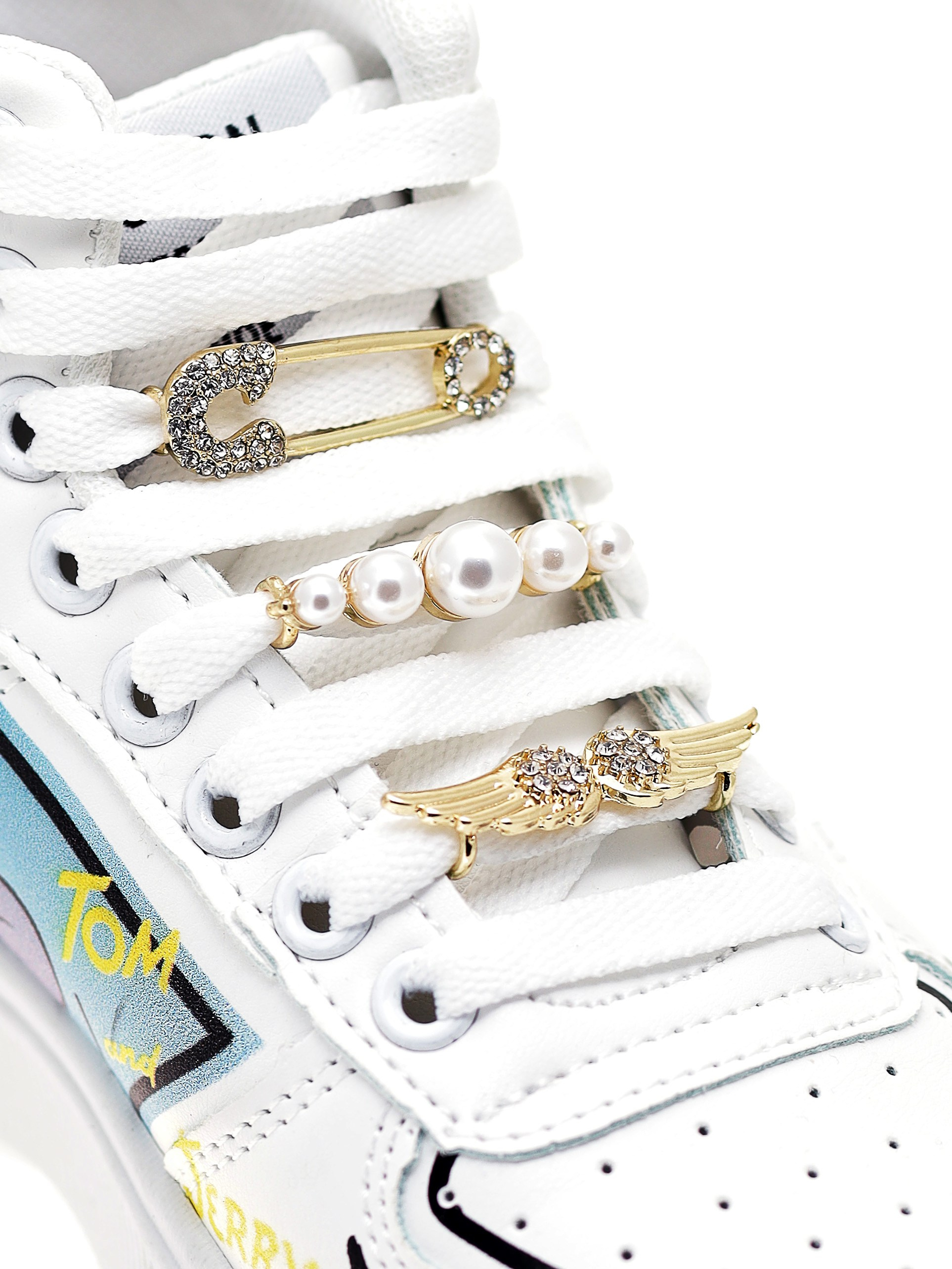 Украшения для шнурков. Ирина Мезенцева | Женский и предметный фотограф | г. Омск