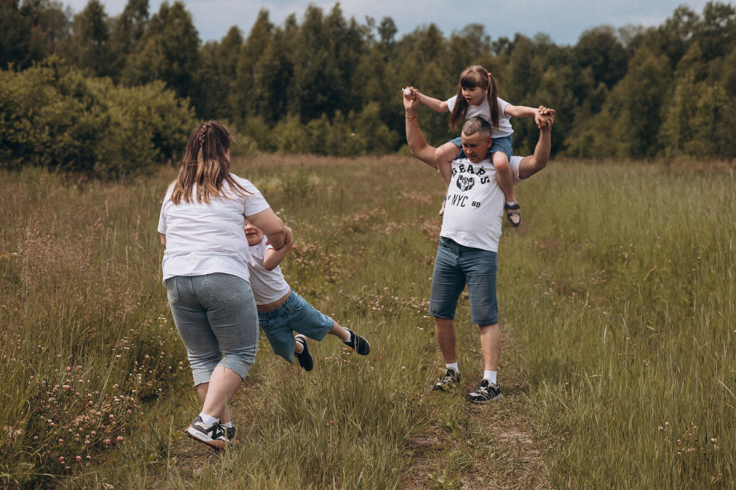 Семья Тарасовых. Семейный фотограф Нижневартовск Тюмень Ефимова Ирина