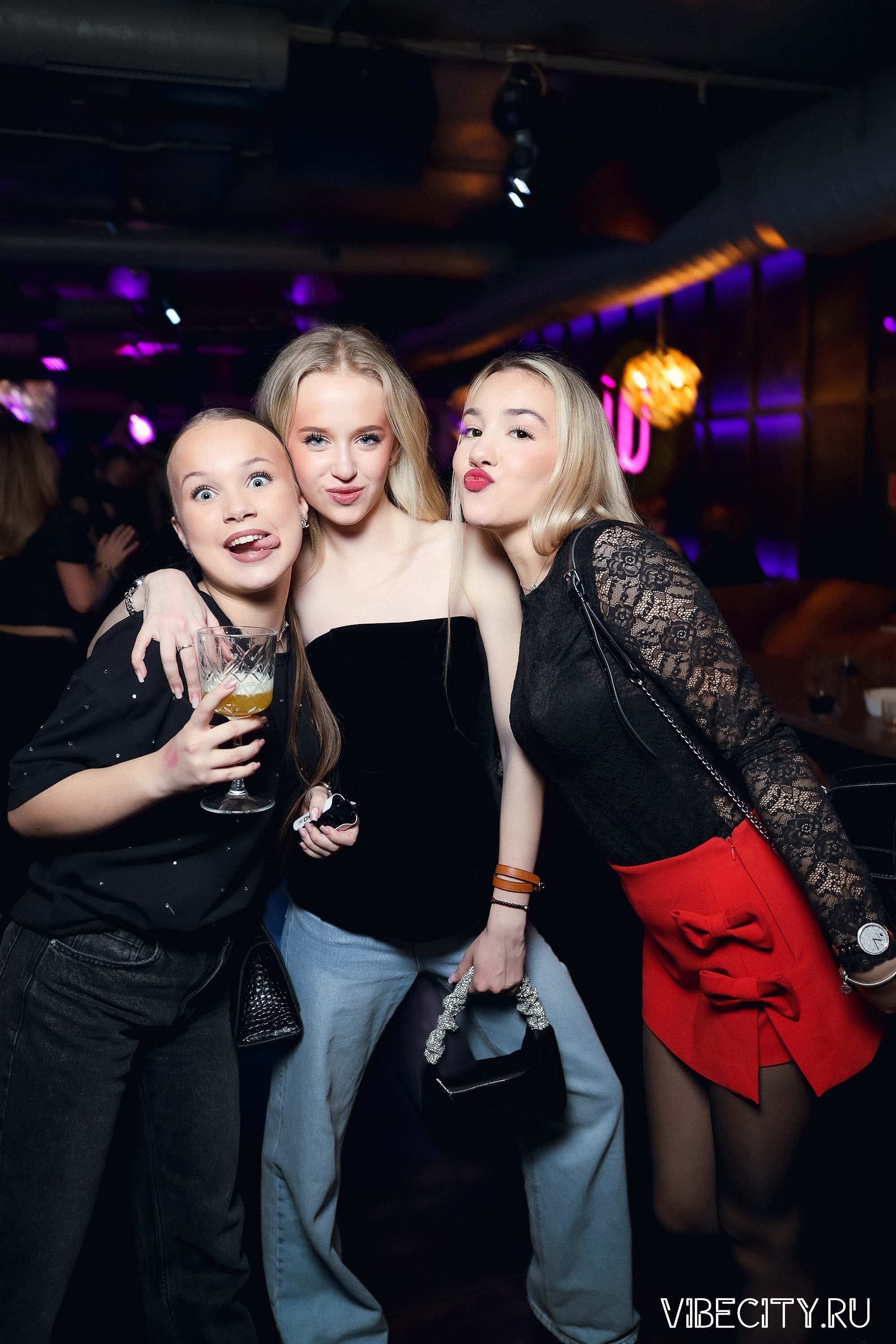 DOUBLE U. VIBECITY.RU Вайб Сити Ру Фоторепортажи Фотоотчеты Калининград