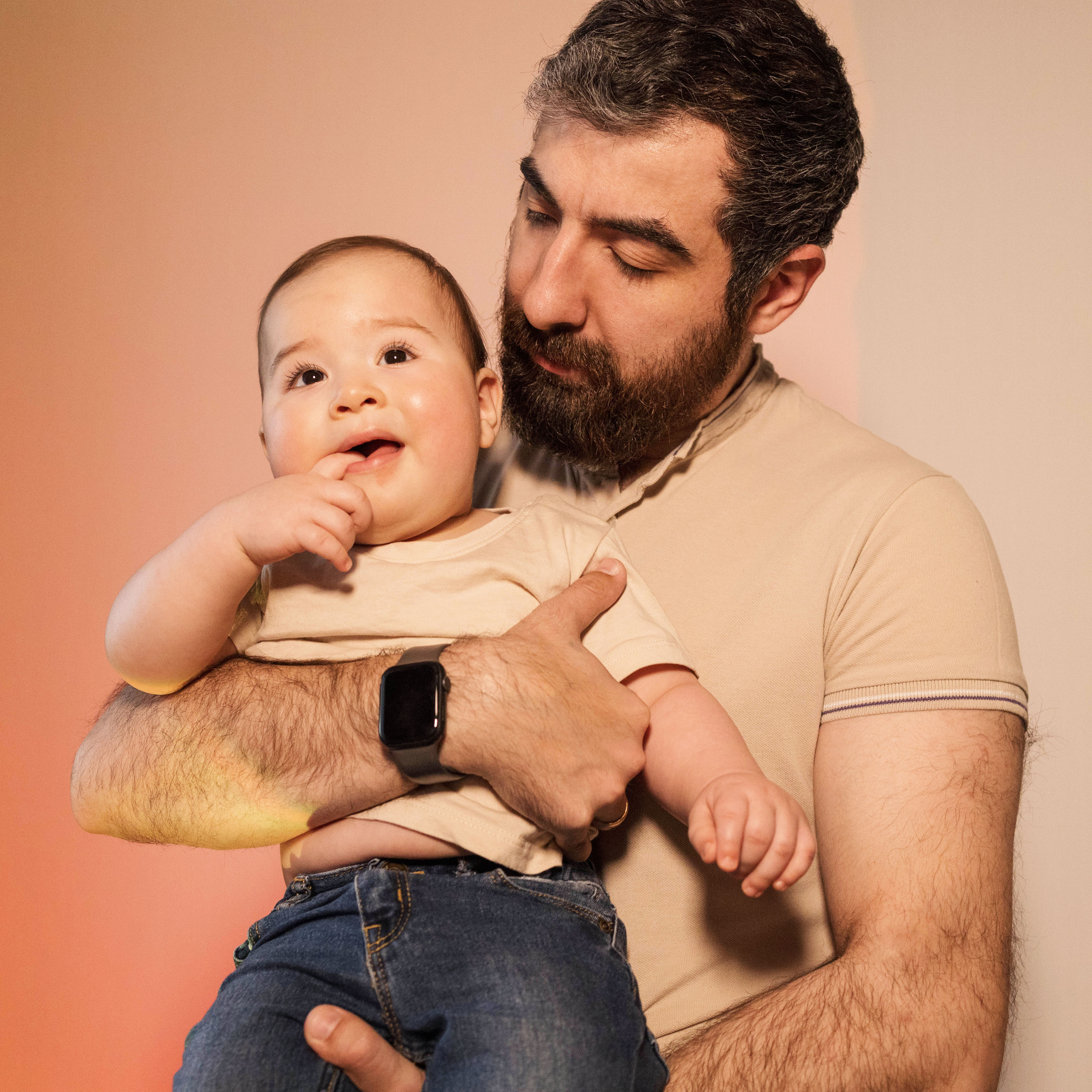 Семейная фотосессия у вас дома. Семейный фотограф, детский фотограф, контент съемка в Москве Лика Ше