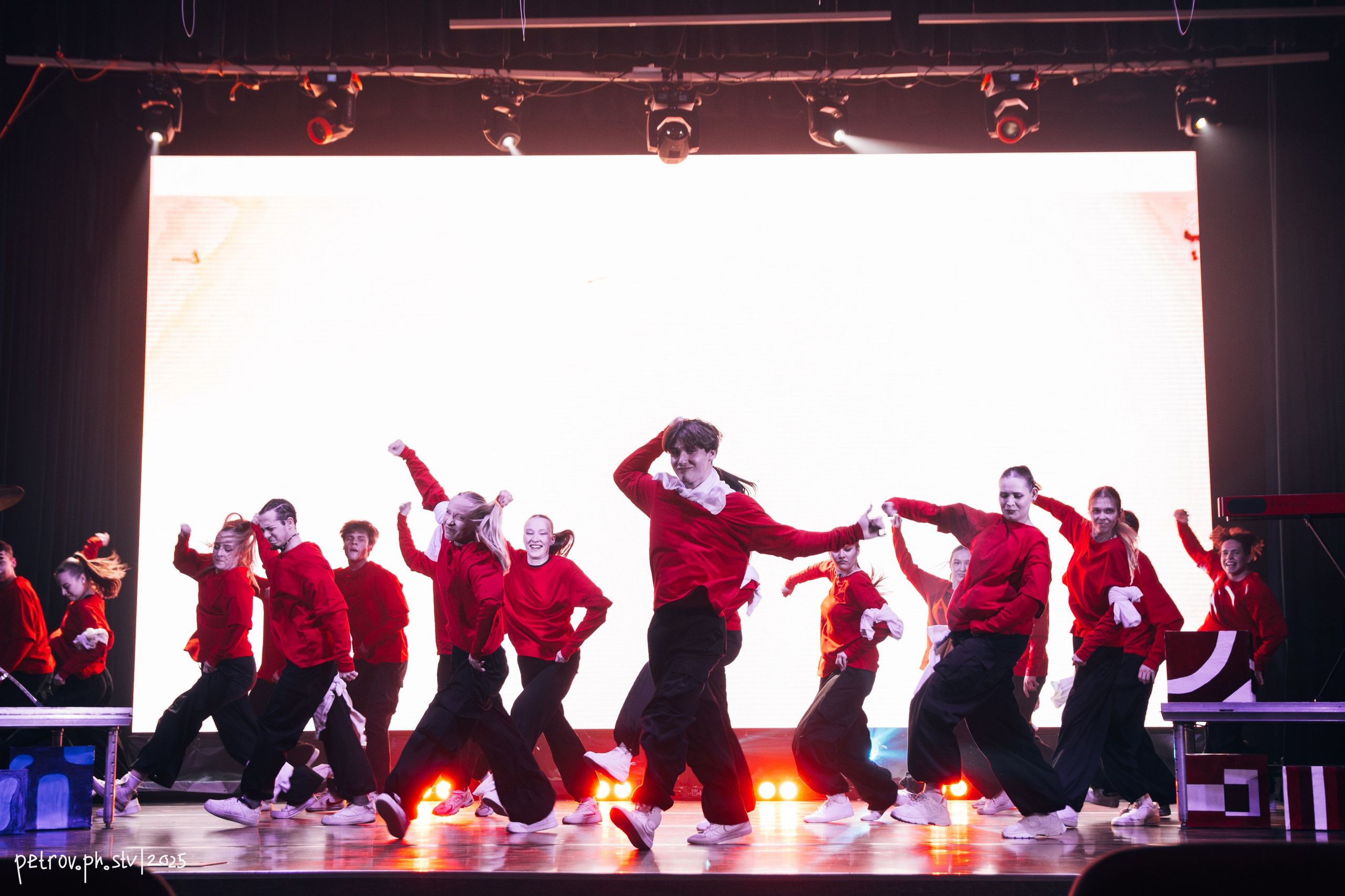 Концерт «Студенческая весна» 2025. Репортажный фотограф в Ставрополе
