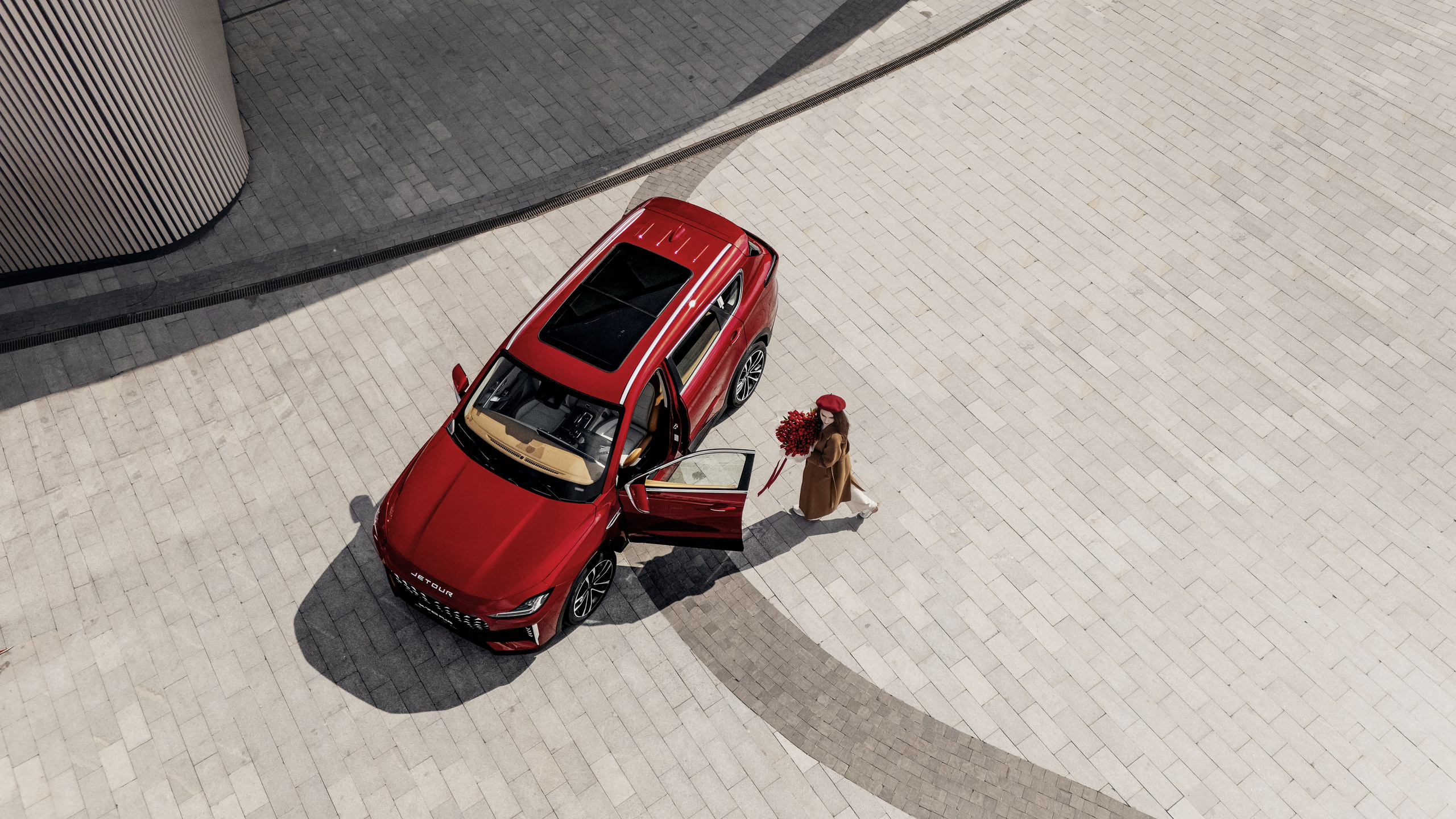 Jetour X70 Plus Red. Фотограф TAULAN_1