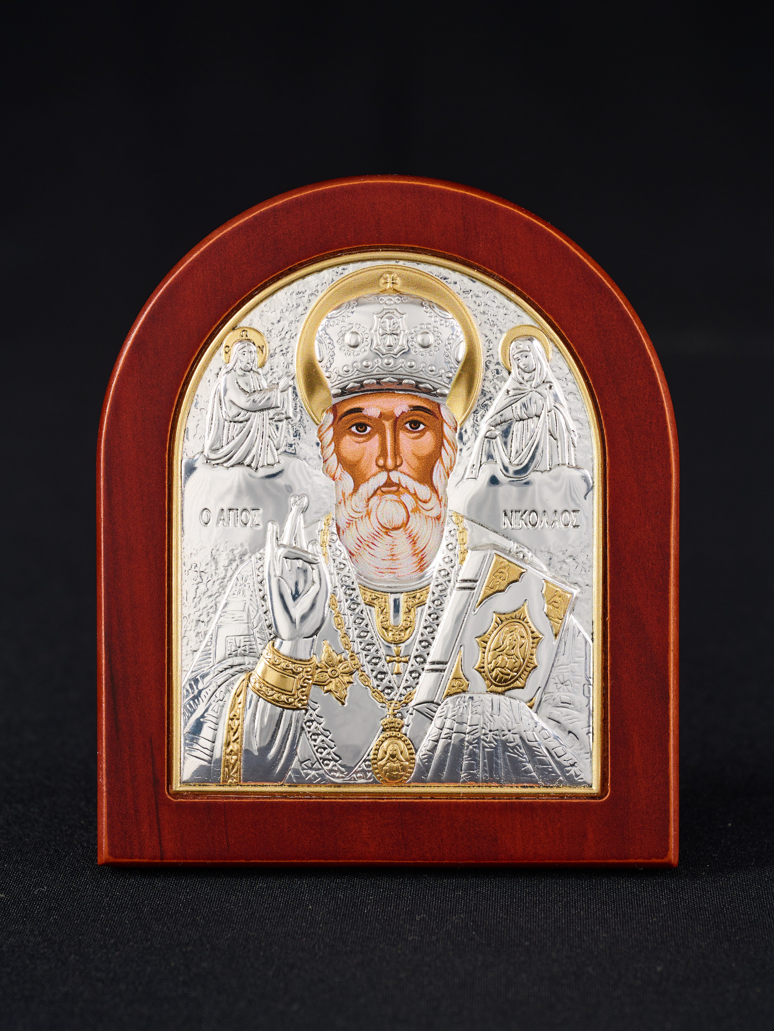 Иконы в серебре