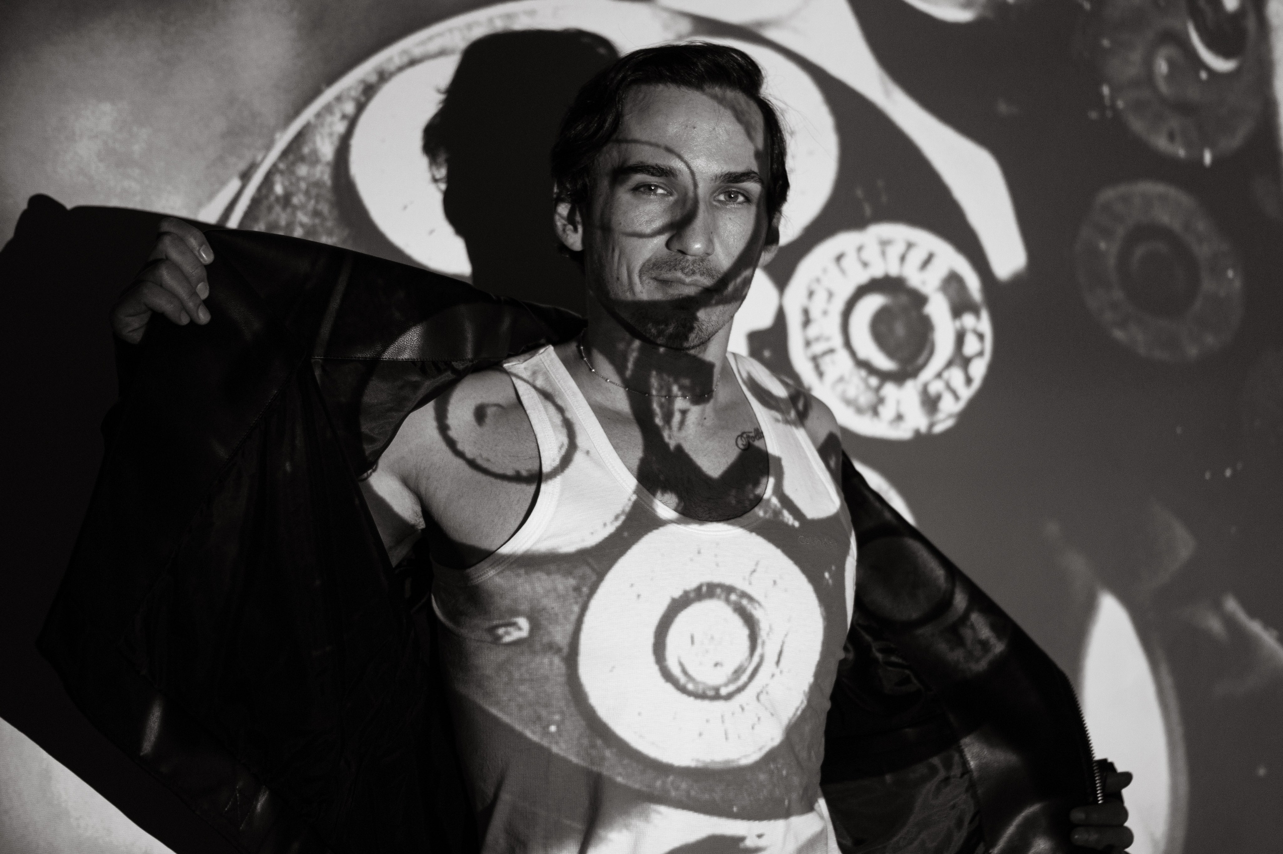 Проектор. Сергей Новиков Фотограф Москва