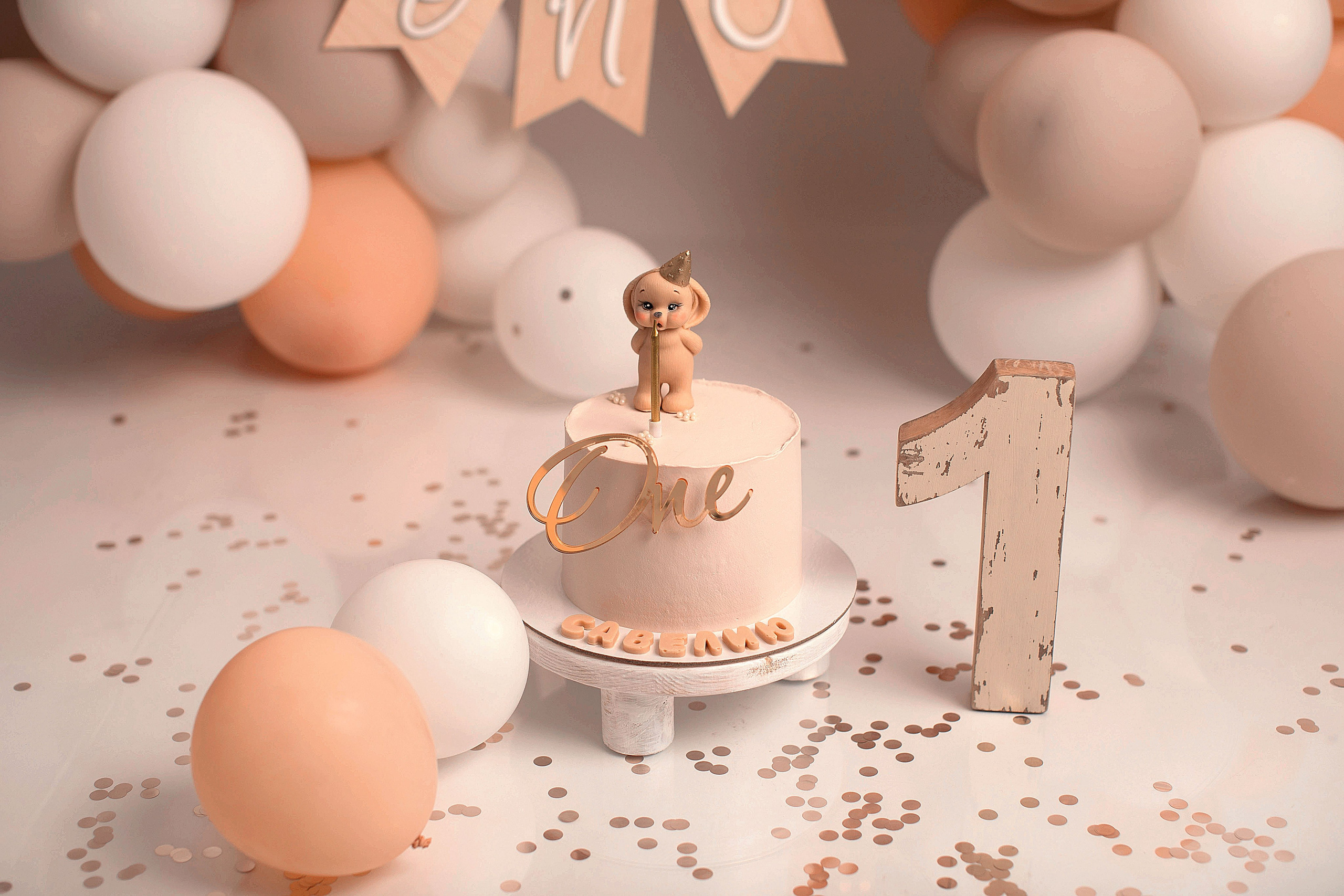 Съемка Первый тортик. Фотограф новорожденных