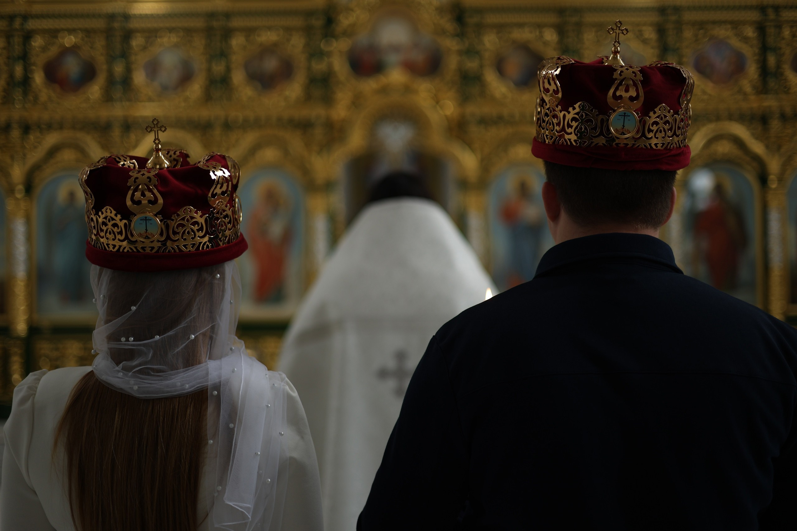 Венчание — это священный момент, когда две души становятся одной. Фотограф | Видеограф в Кургане, Тюмени и Челябинске