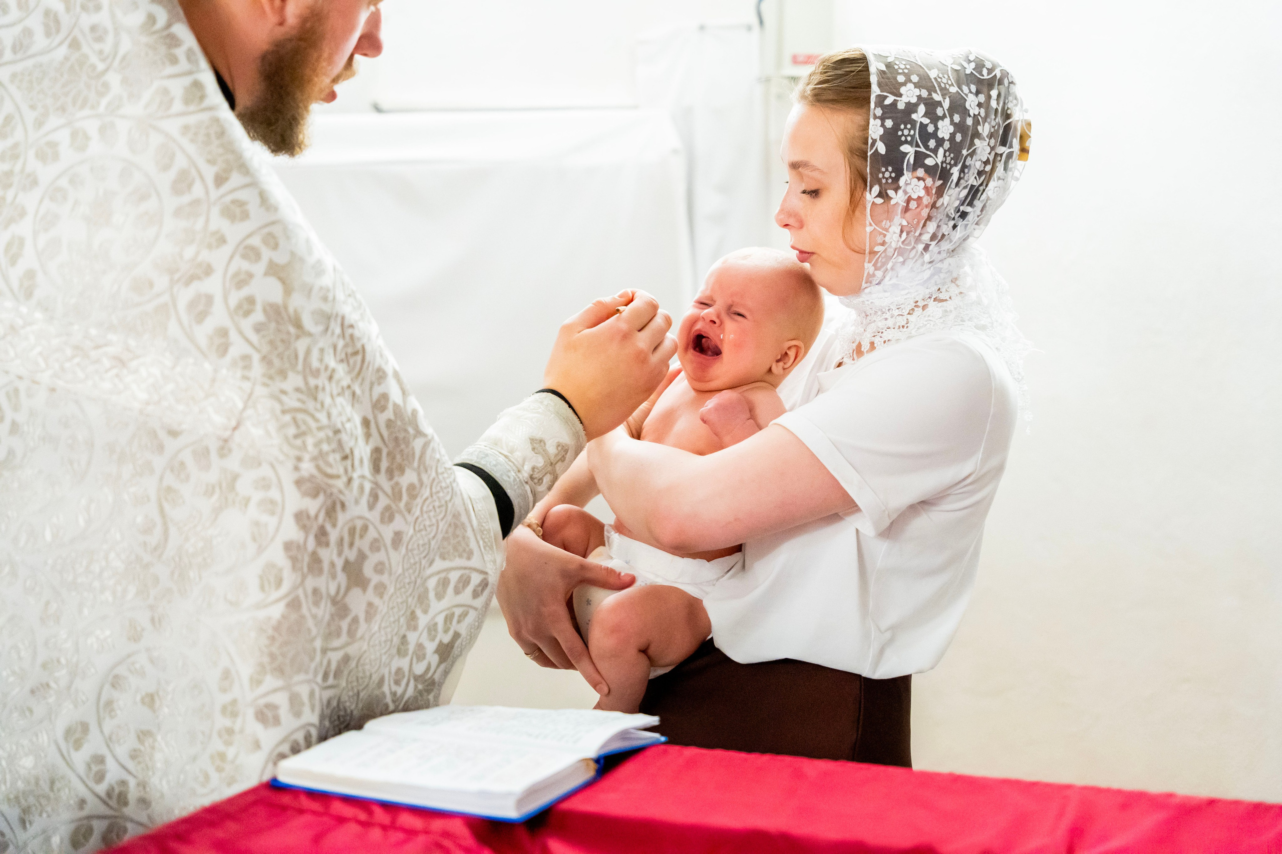 Крещение Льва. Фотограф Юлия Попова