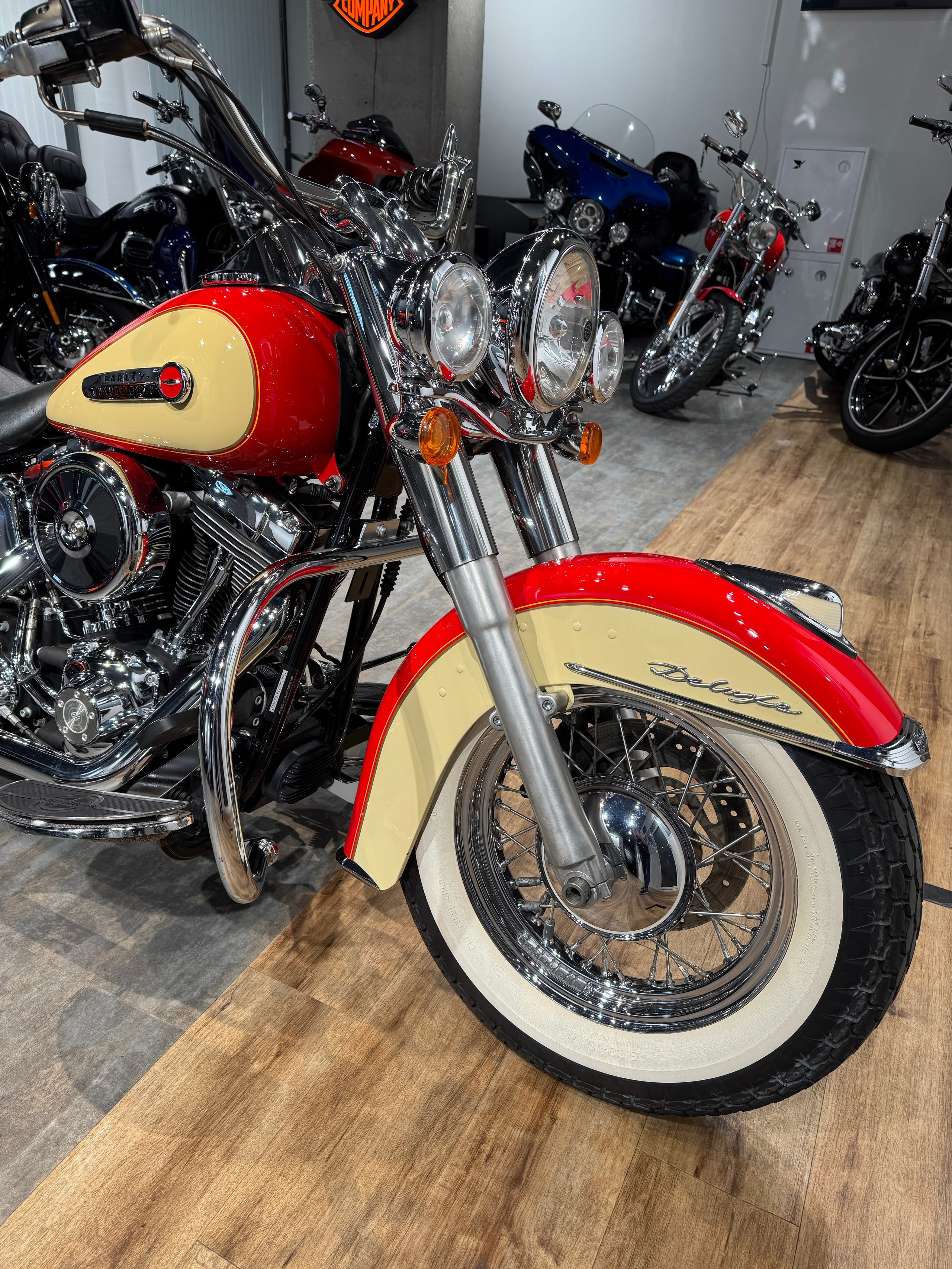 Купить Harley Davidson 2008 Softail Deluxe Orange Sand. Hello Davidson, Москва. Только хорошие мотоциклы…