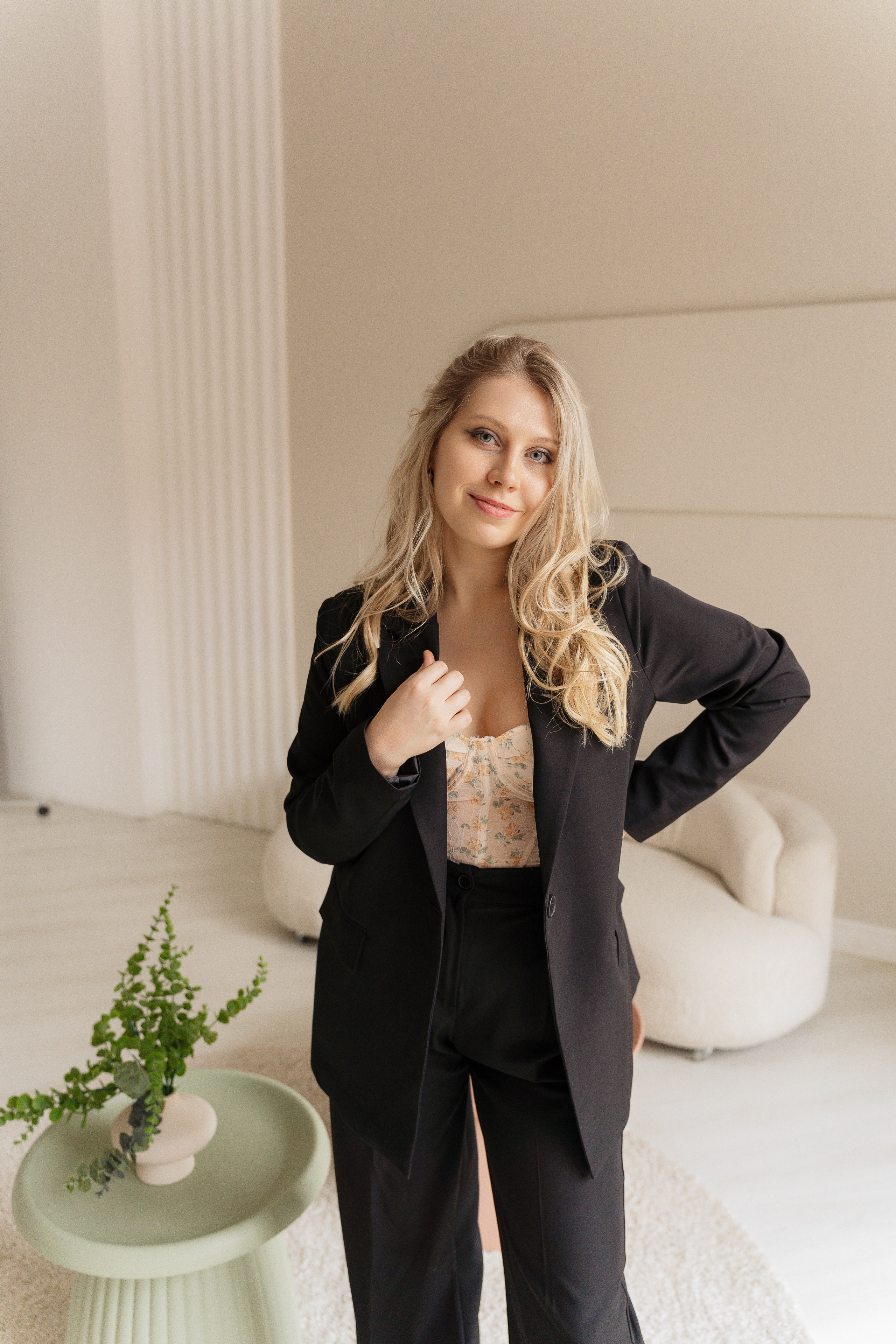 Индивидуальная фотосессия в студии. Семейный и свадебный фотограф в Санкт-Петербурге Соколов| портреты, репортаж, коммерческая съемка