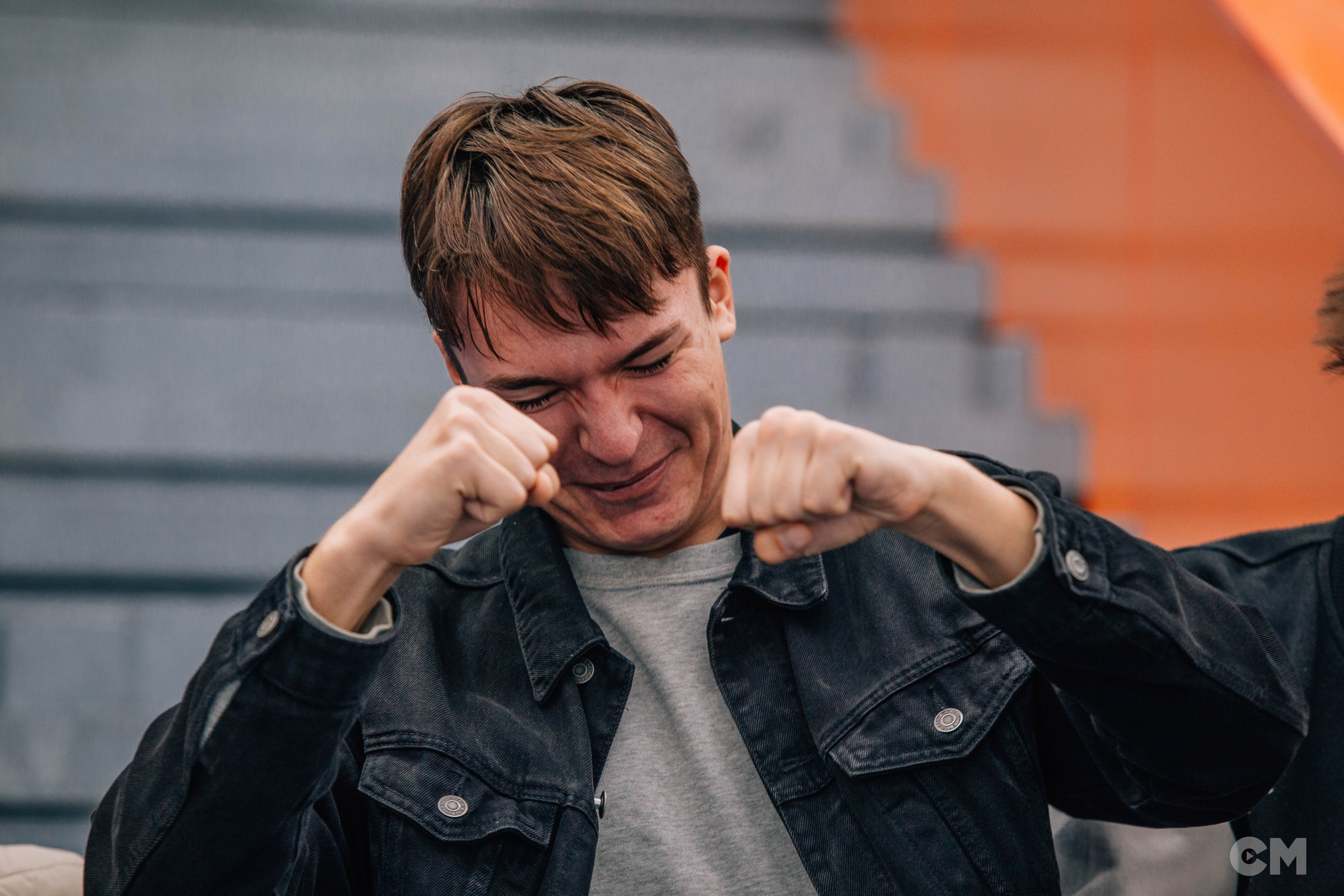 Чемпионат Студенческой спортивной лиги. Ковалёв хоккея с мячом. Репортажный фотограф в Иркутске — Ярослав Ковалёв