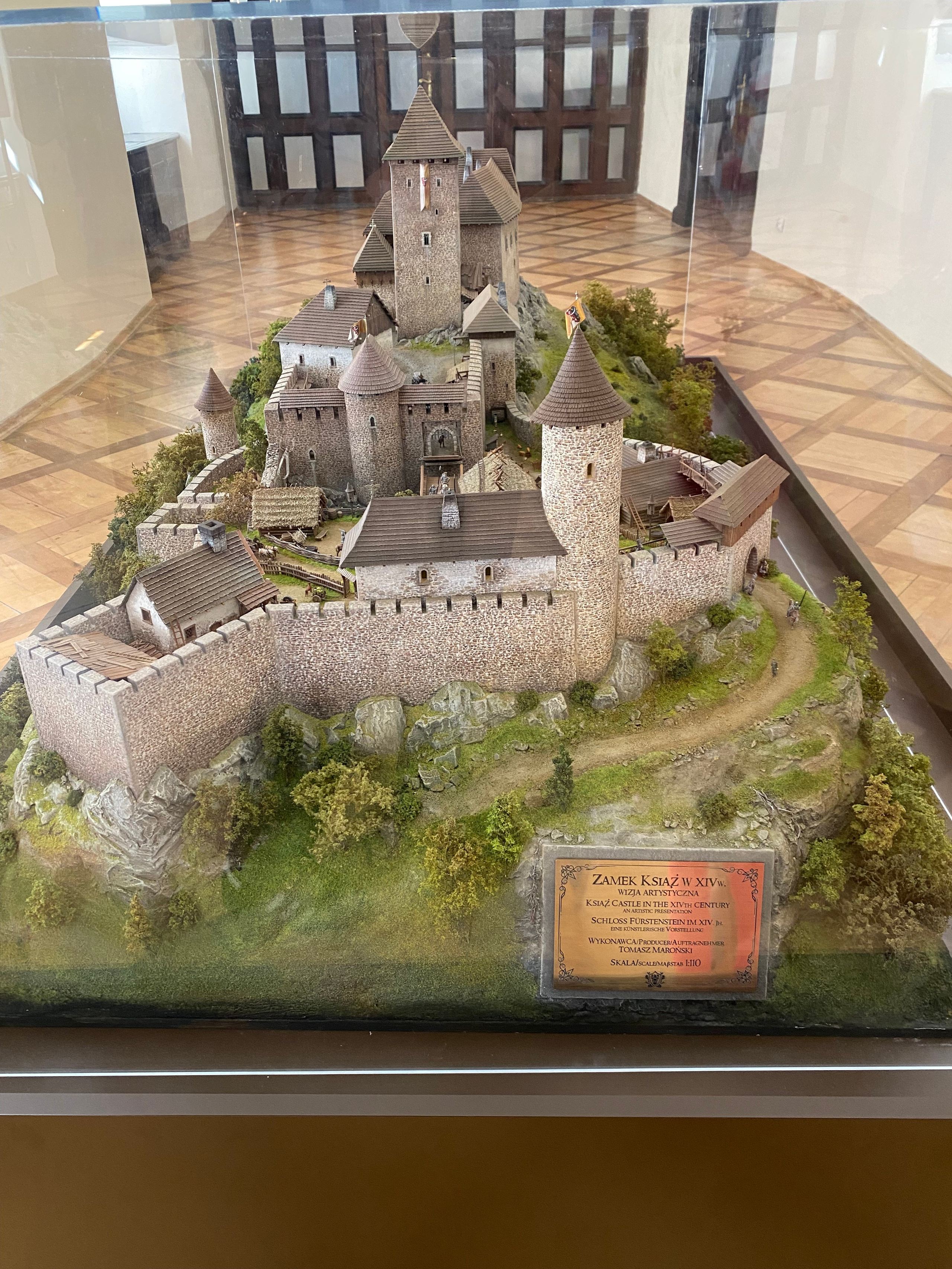 Валбджих. Своя Мастерская