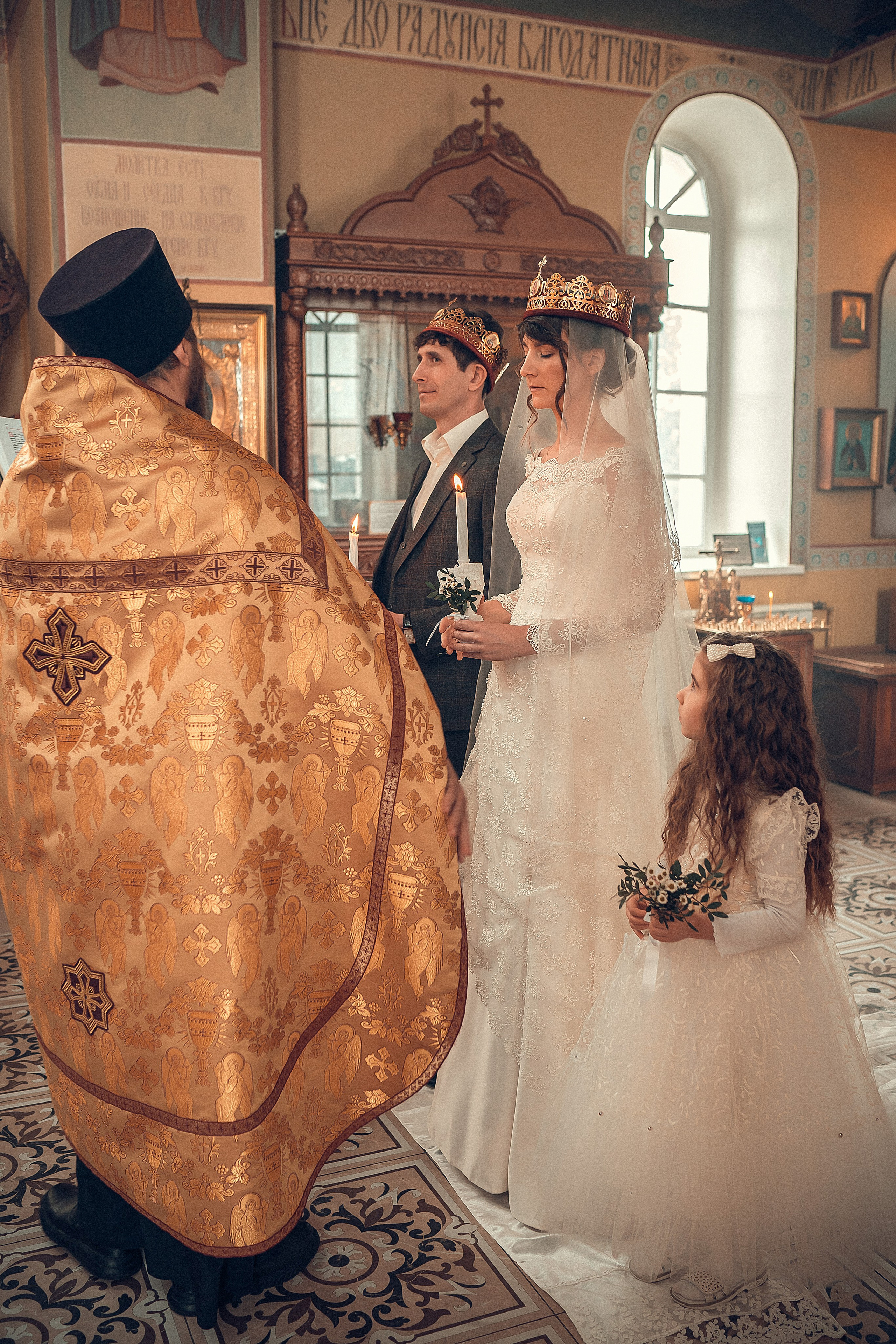 Таинство Венчания Красноярск. Фотограф на Крещение и Венчание в Красноярске Рамазанова Юлия