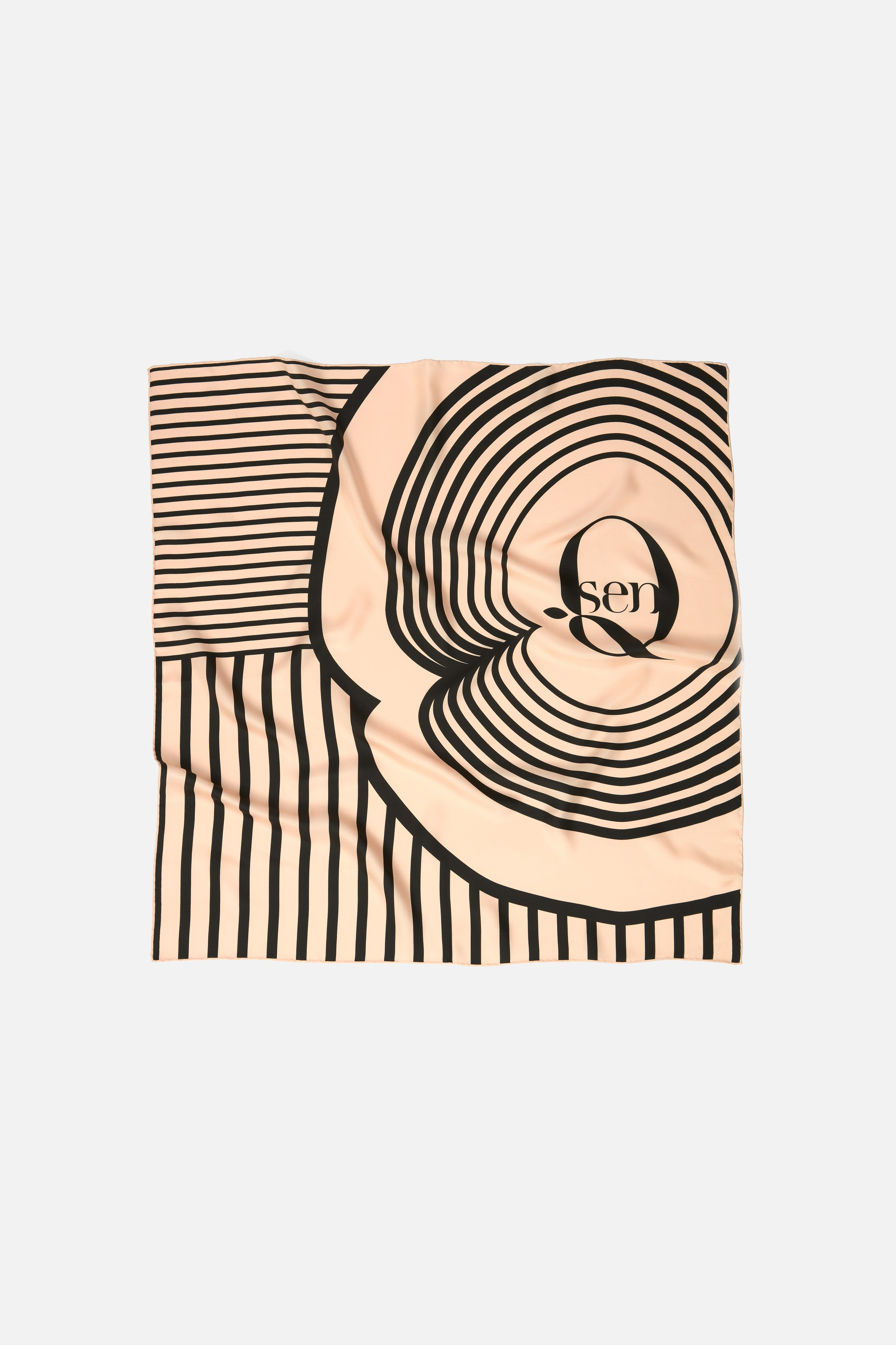 Головные уборы. Предметная фотосъемка в Алматы. Предметный фотограф для маркетплейстов Артур Ахмадиев