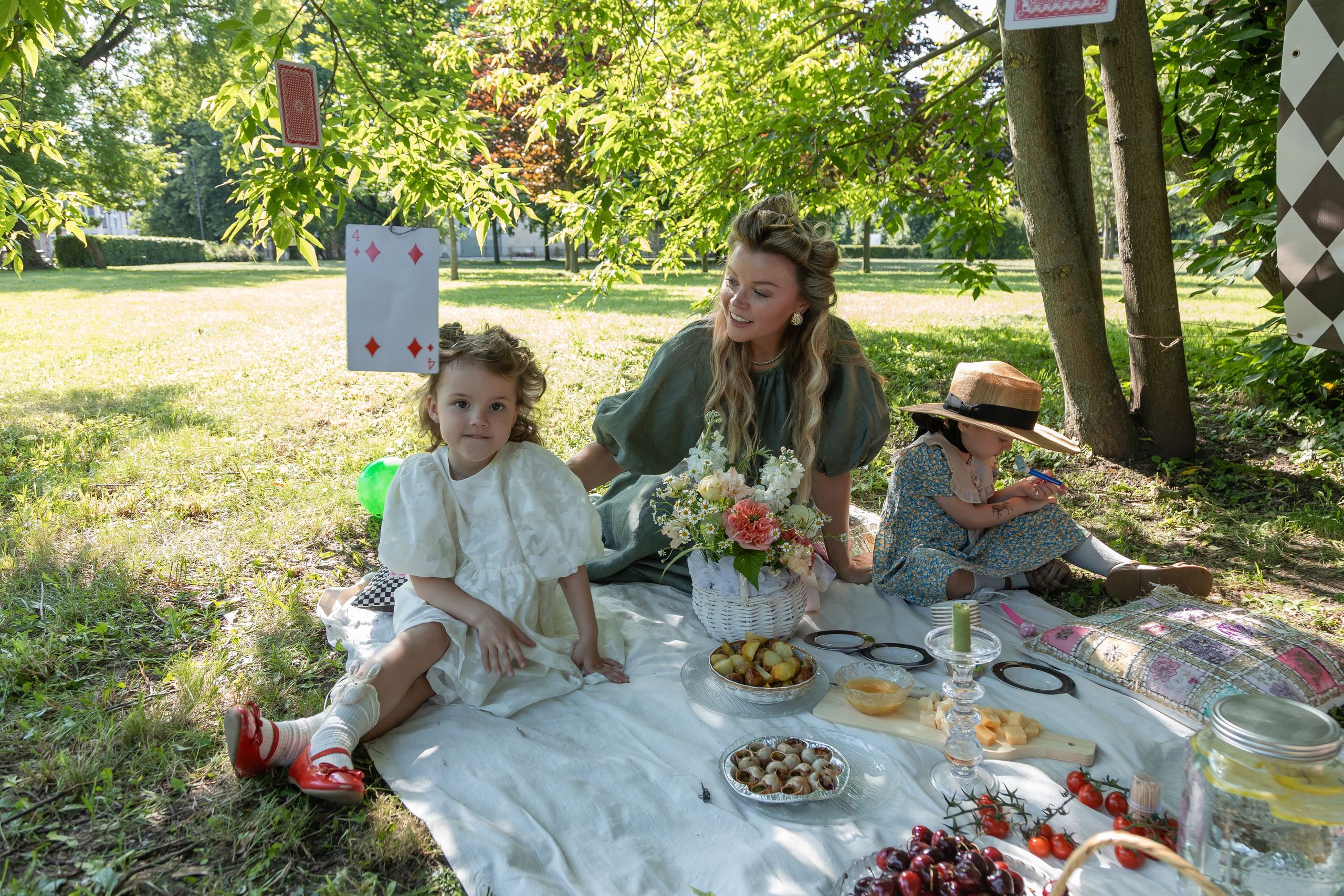 WONDERLAND. Главная