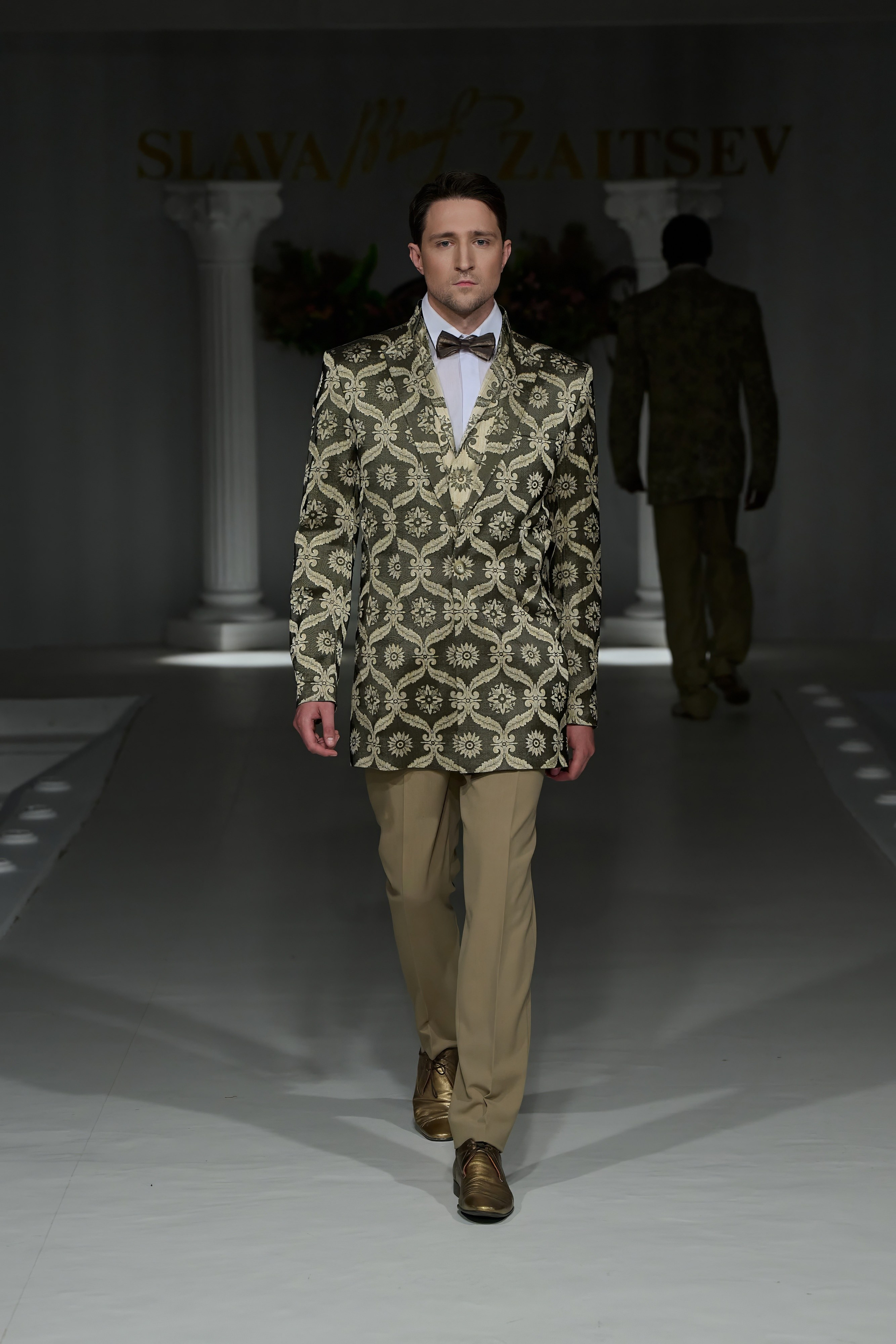 Slava&Yegor Zaitsevs. Показ-спектакль «Воспоминание». 21 июня 2025. Дима Бабушкин. Фотограф. Подиум. Репортаж. Творчество. Дорого