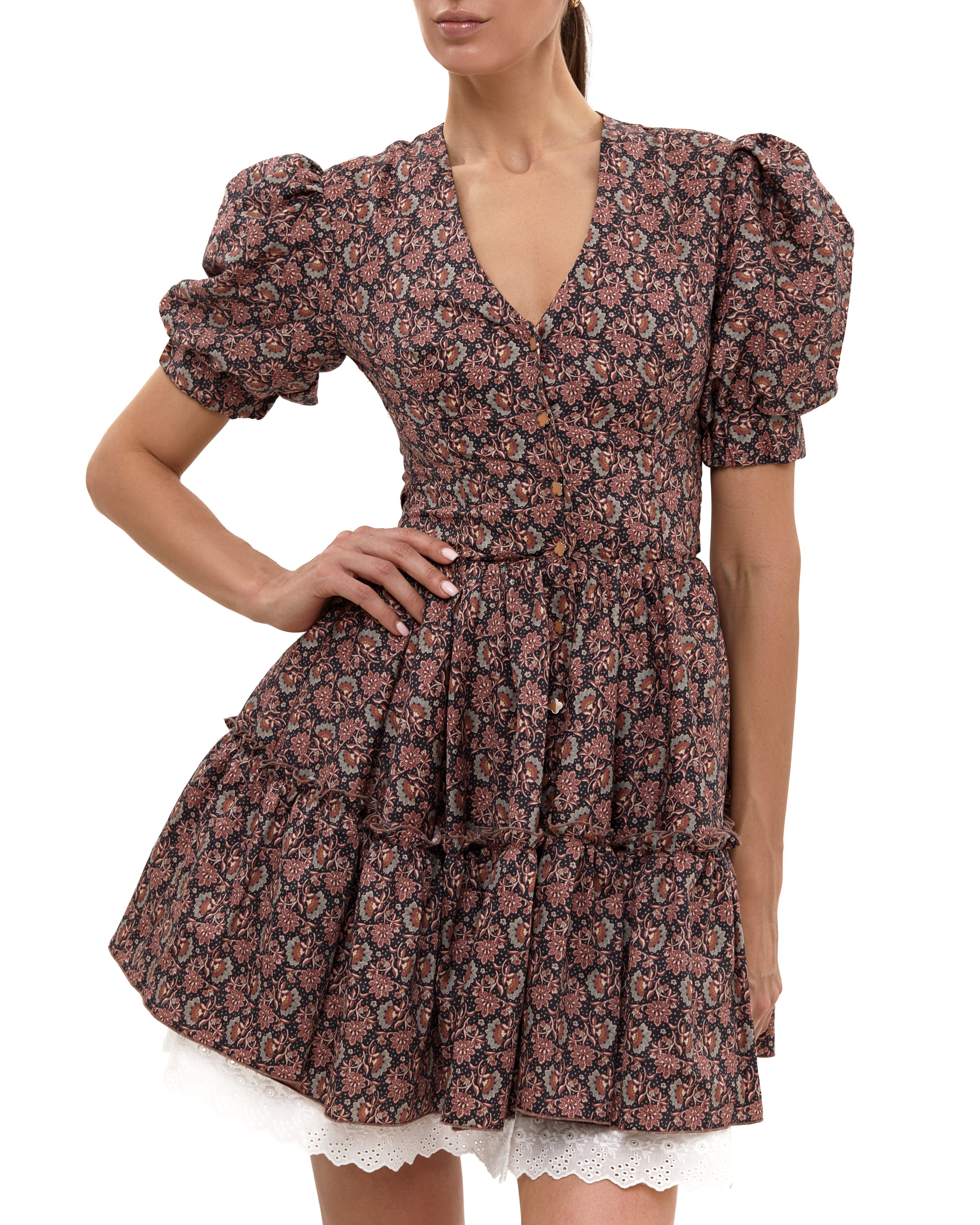 Каталог. Фотограф для брендов одежды и маркетплейсов в Москве