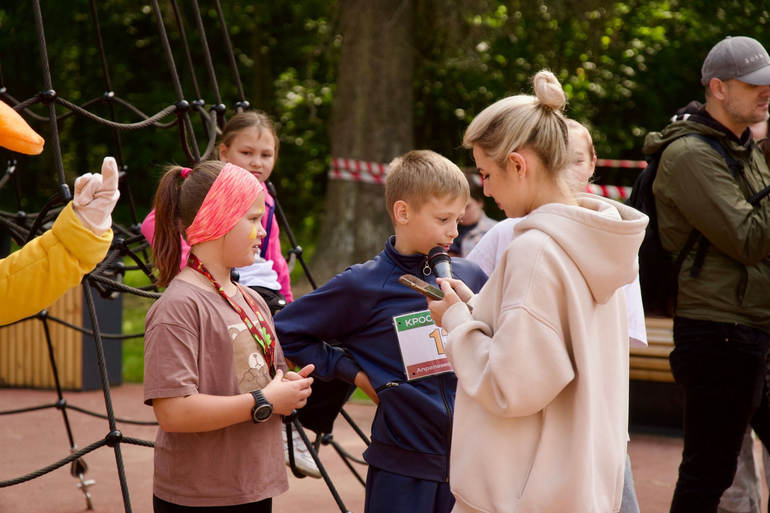 Забег в парке «Дубки». Кафе «БЕЛКА НАШЕПТАЛА». Ну оооочень концептуальное кафе