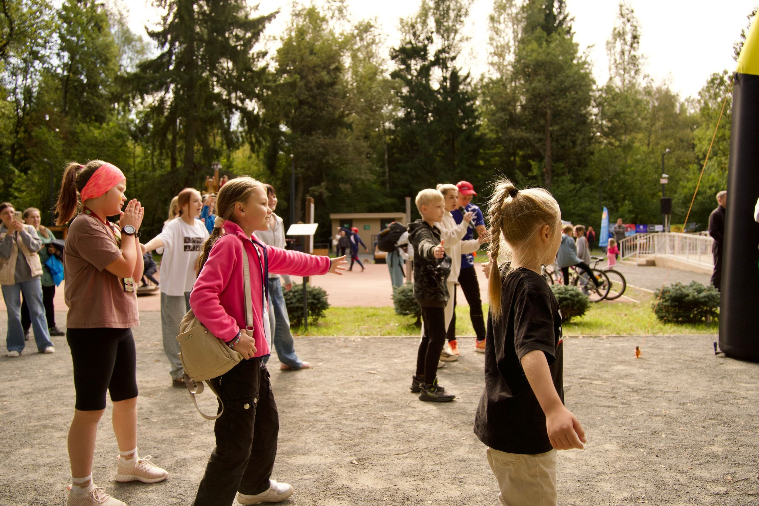 Забег в парке «Дубки». Кафе «БЕЛКА НАШЕПТАЛА». Ну оооочень концептуальное кафе