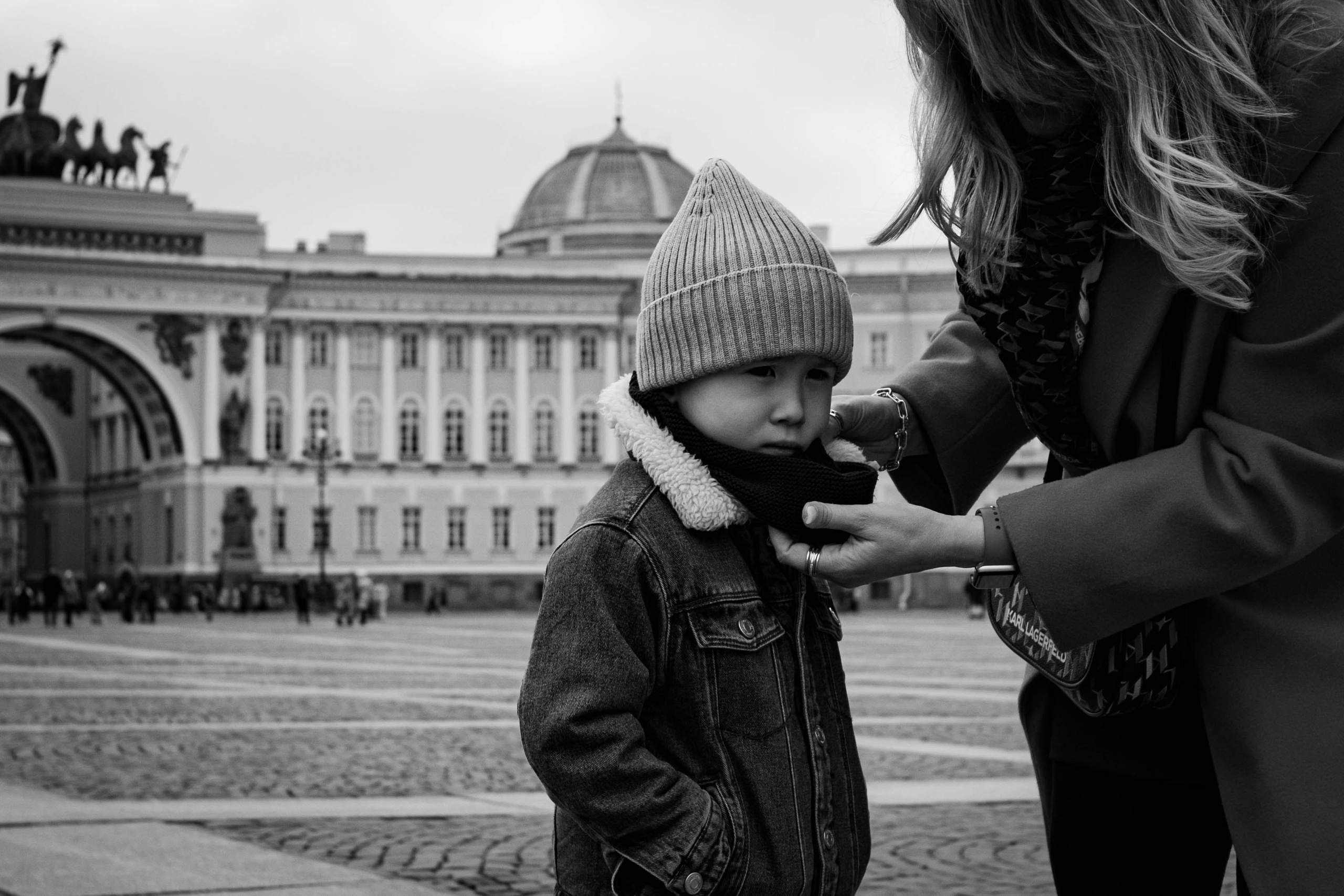 Семейная прогулка по центру Петербурга. Семейный фотограф в Санкт-Петербурге Дарья Косянчук
