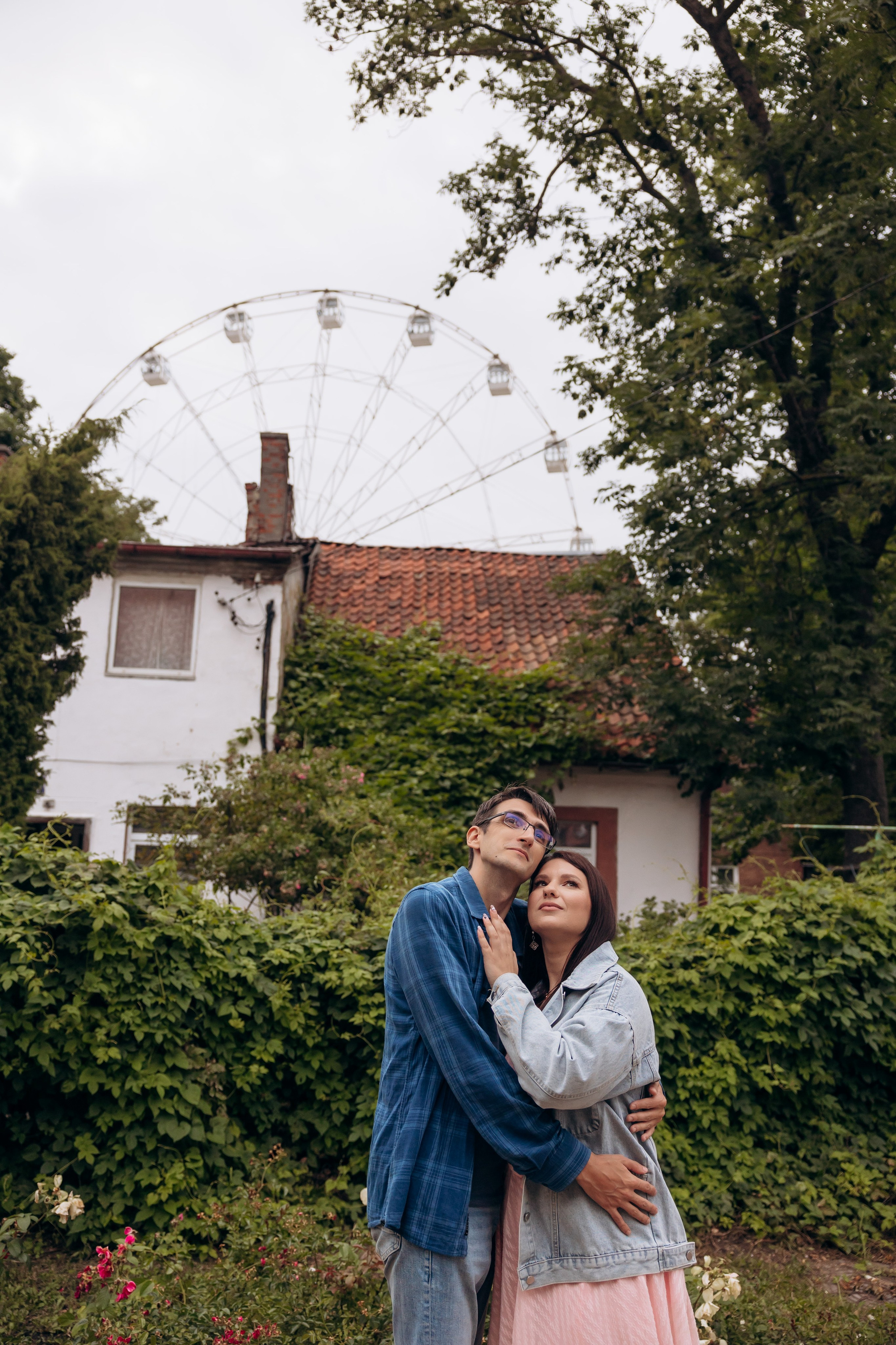 Городская прогулка Зеленоградск. Фотограф в Калининграде свадебная фотография, репортажная, фотосессии