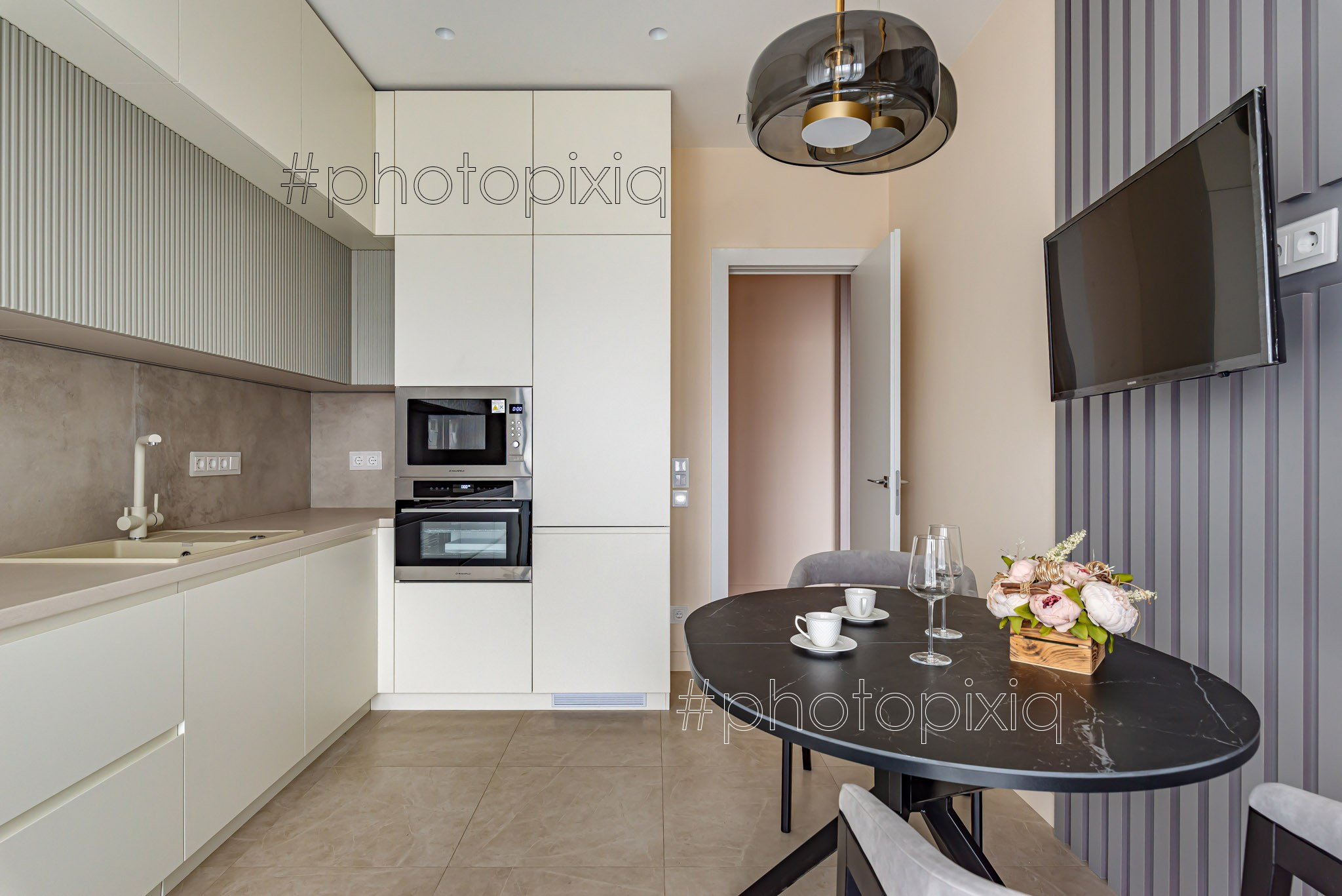 Интерьерная съёмка двухкомнатной квартиры для дизайнера. Интерьерная съёмка и виртуальные туры — Интерьерный фотограф Кузнецов Сергей (photopixiq)