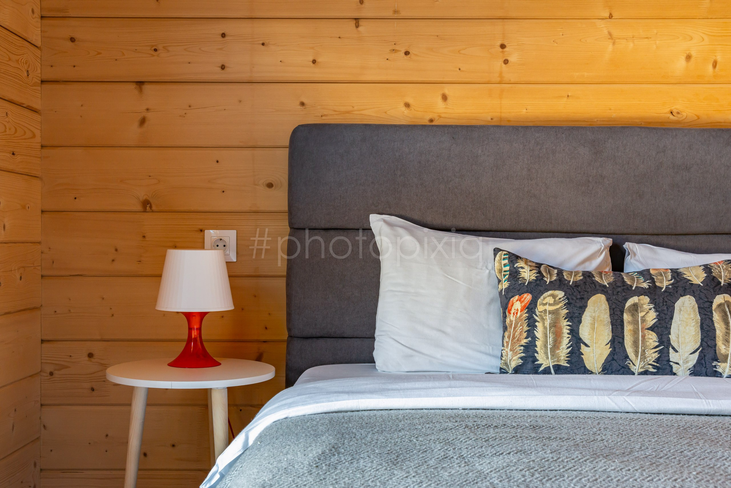 Съёмка загородного дома в КП Венский Лес для аренды. Интерьерная съёмка и виртуальные туры — Интерьерный фотограф Кузнецов Сергей (photopixiq)