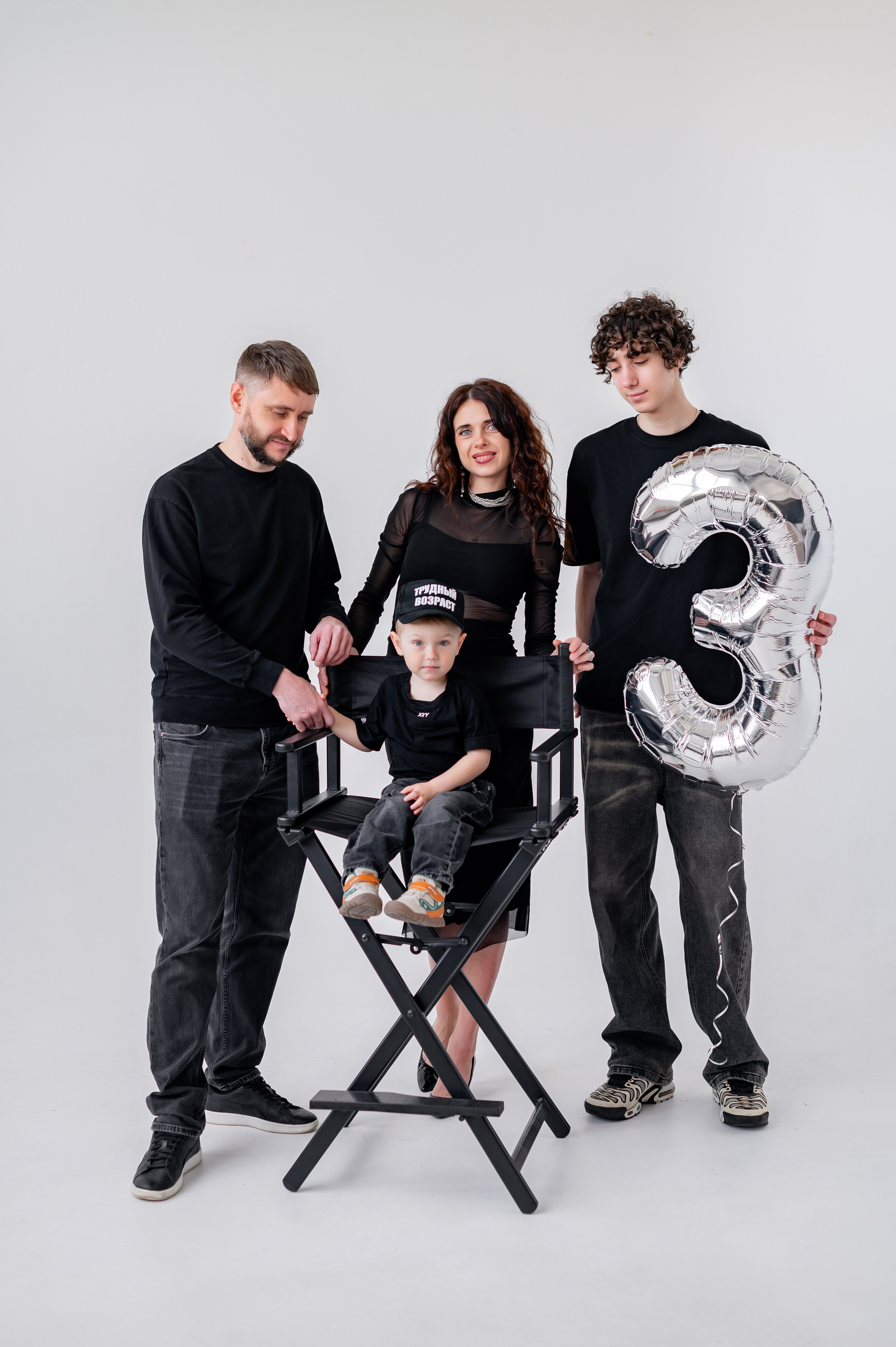 Саша Маша Гриша и Максим. Фотограф Татьяна Иванчикова