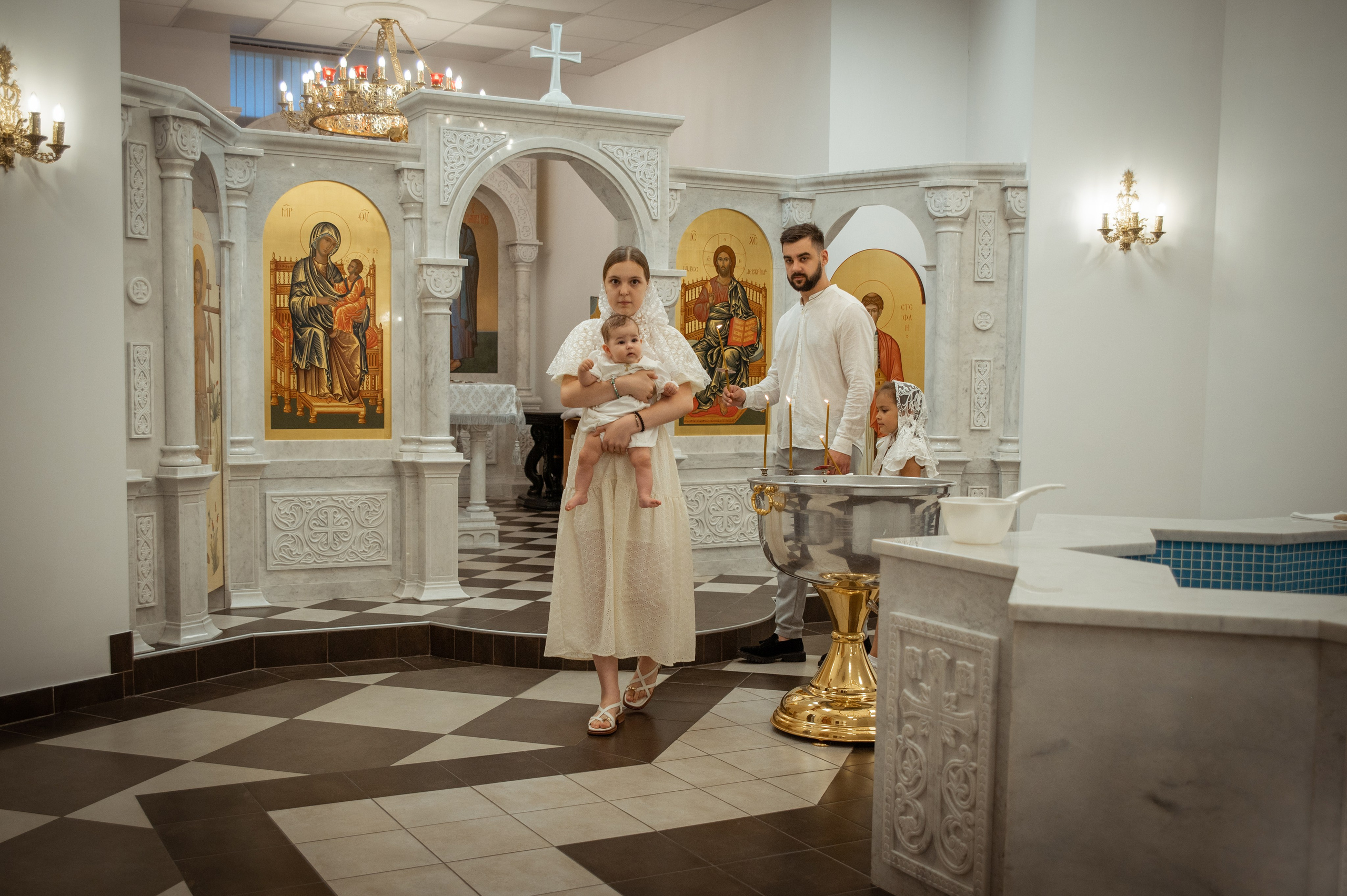 Таинство Крещения Александры, Александра-Невский Собор г. Волгоград. Церковный, семейный и репортажный фотограф Волгоград, Волжский