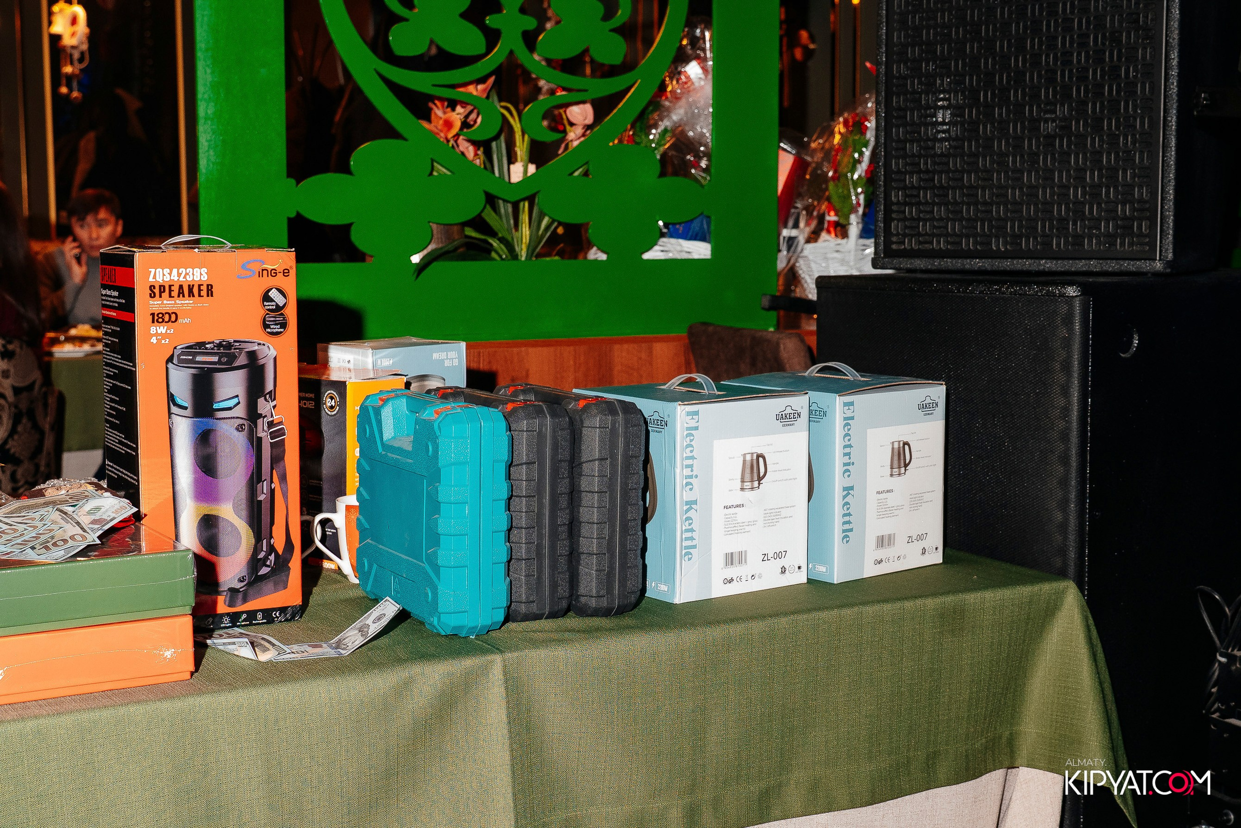 РЕСТОРАН ВЕСЕЛИДЗЕ НА ШЕВЧЕНКО. КИПЯТКОМ АЛМАТЫ! Фотосъемка мероприятий в Алматы