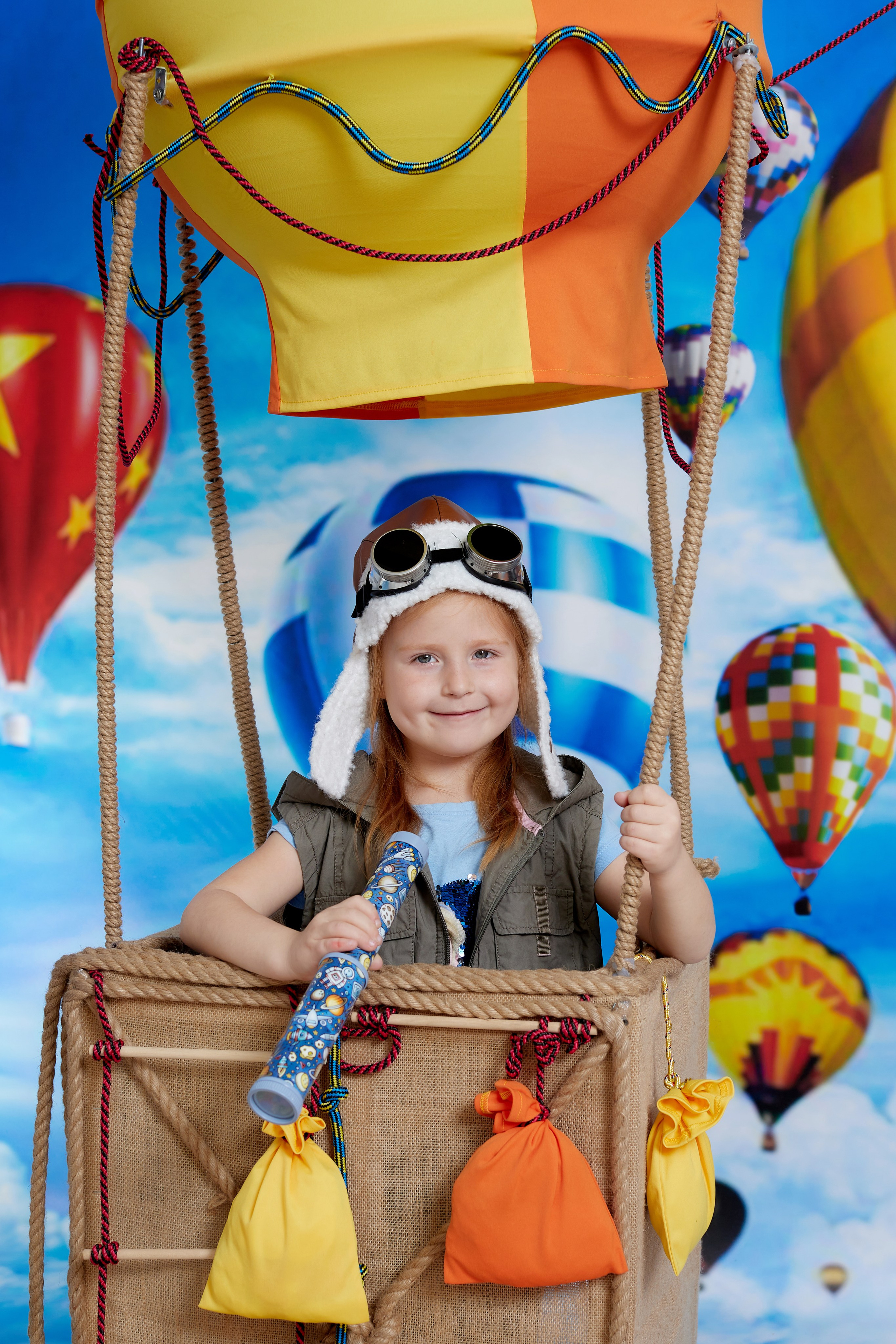 Полёт на воздушном шаре. Детская выездная фотостудия