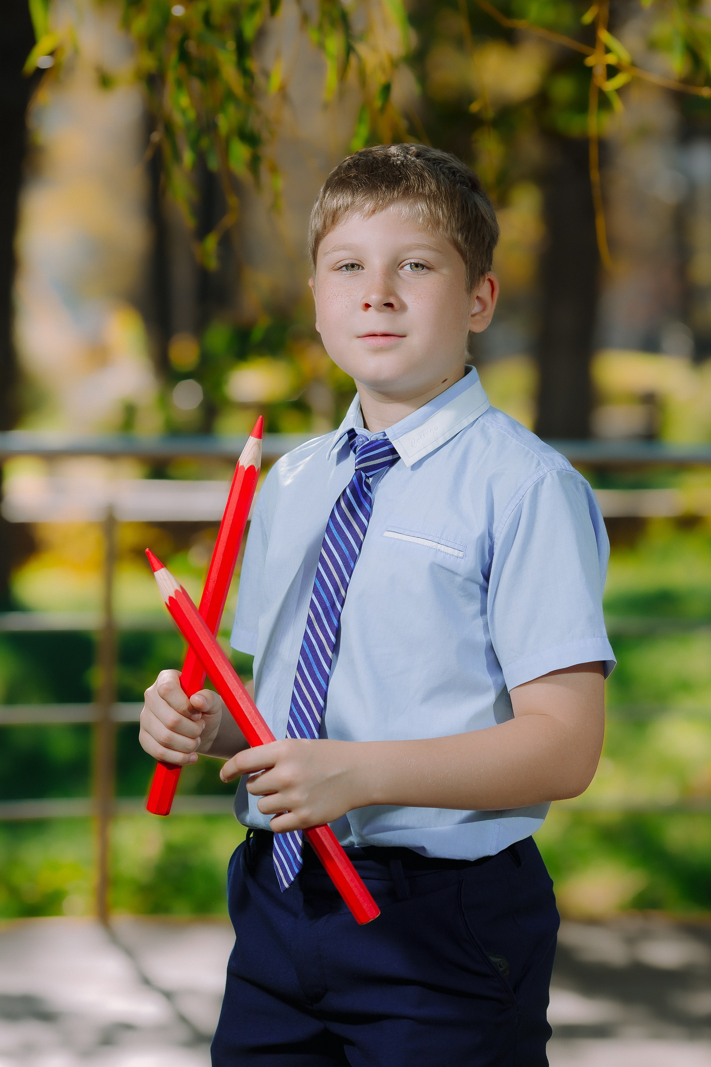 Портрет младшая школа- улица. Выпускные альбомы Натальи Бутко: Новороссийск, Анапа, Геленджик