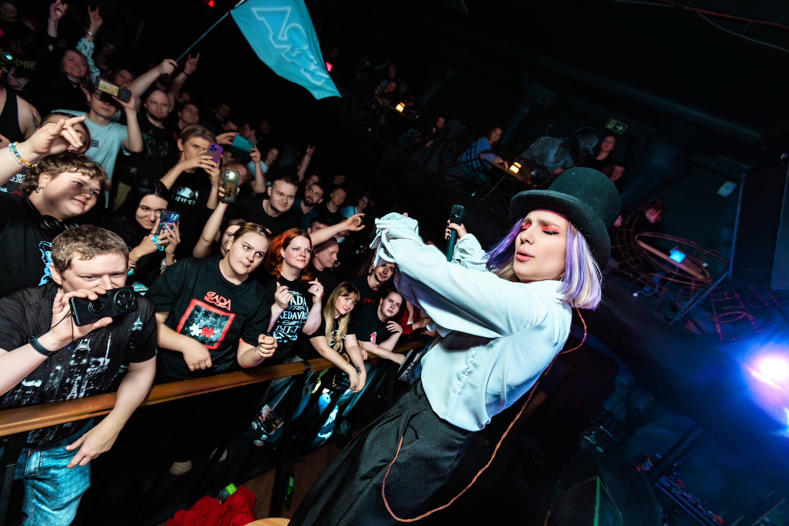 SARA. Репортажный фотограф Екатеринбург | Яркий, качественный репортаж | Концерты, клубы, репортаж, праздники, корпоративы