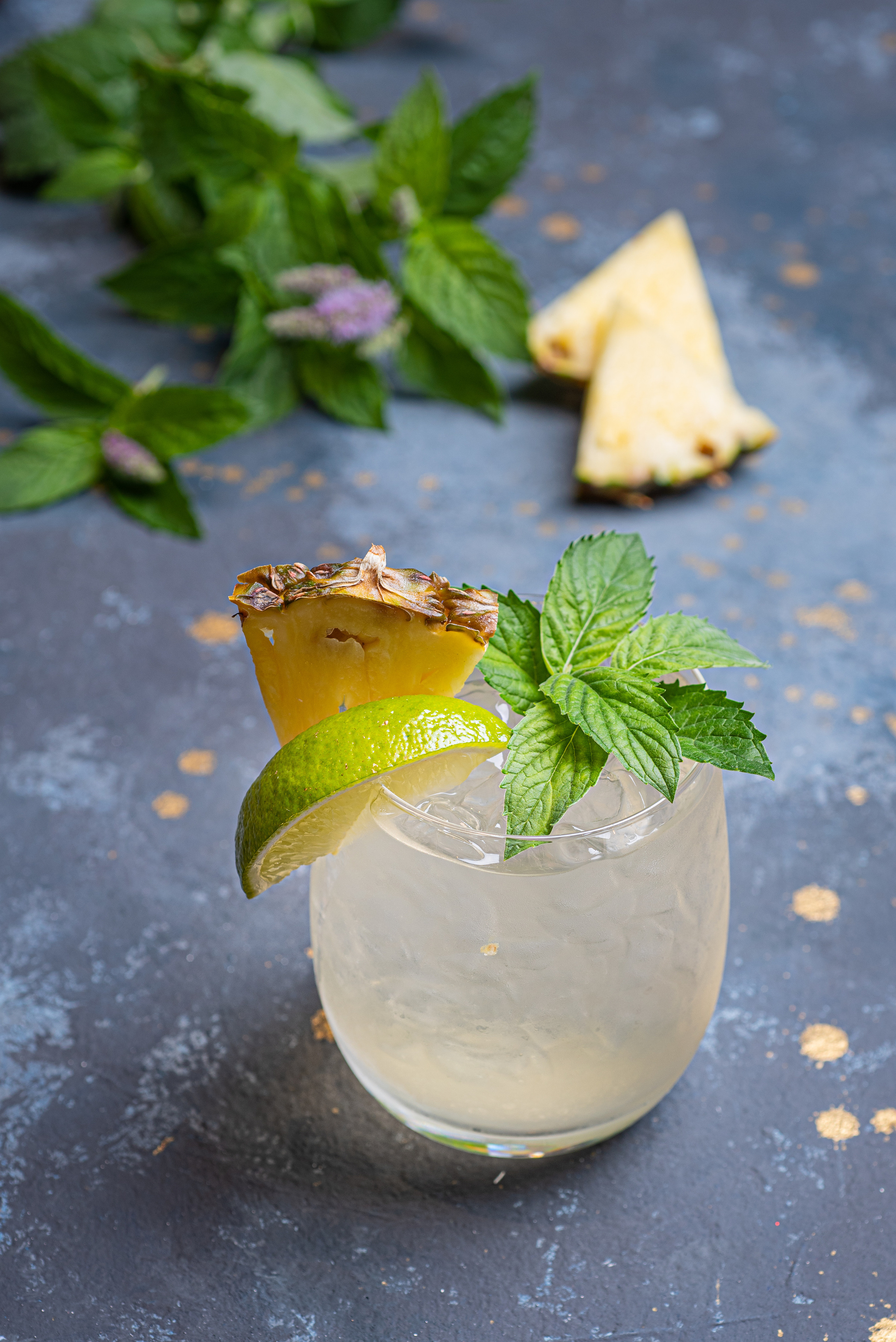 Food — съемка. Автопортретная фотостудия в Казани